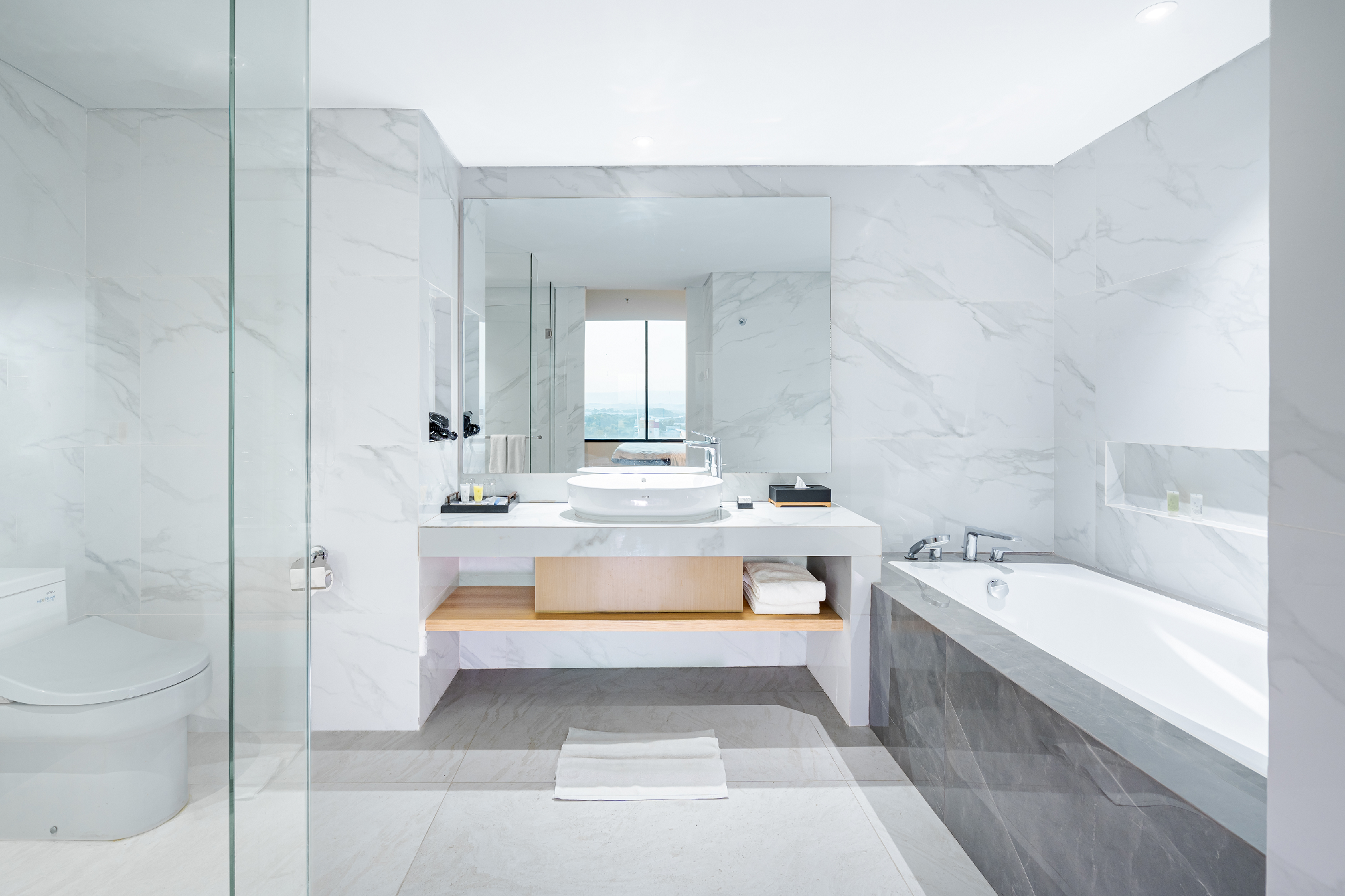 Eastern Hotel Bojonegoro Suite Room 2