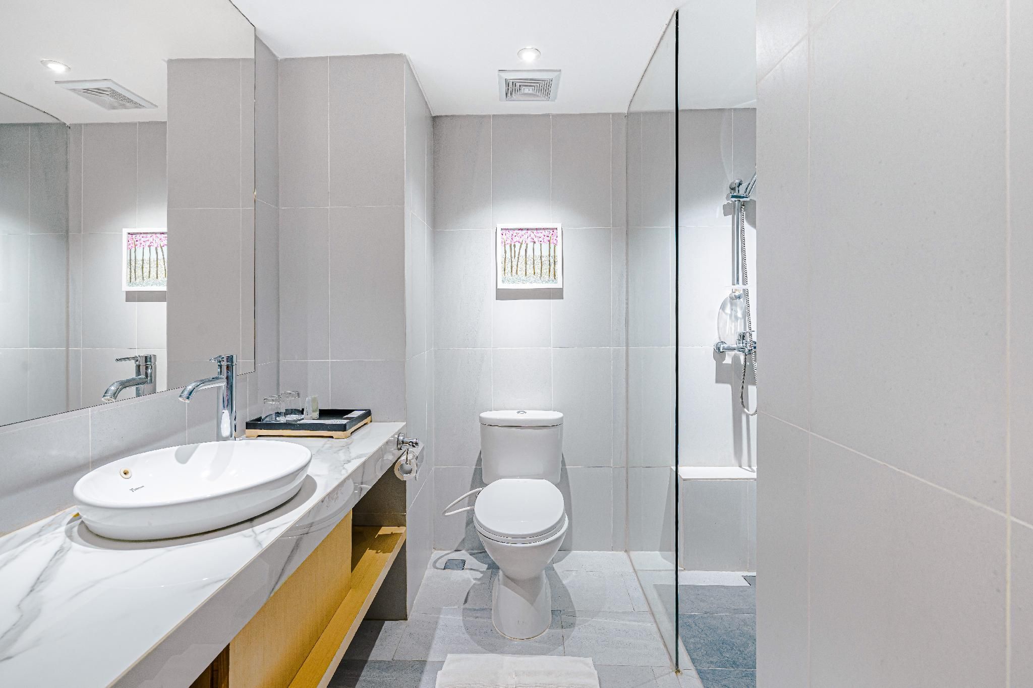 Eastern Hotel Bojonegoro Junior Room 3