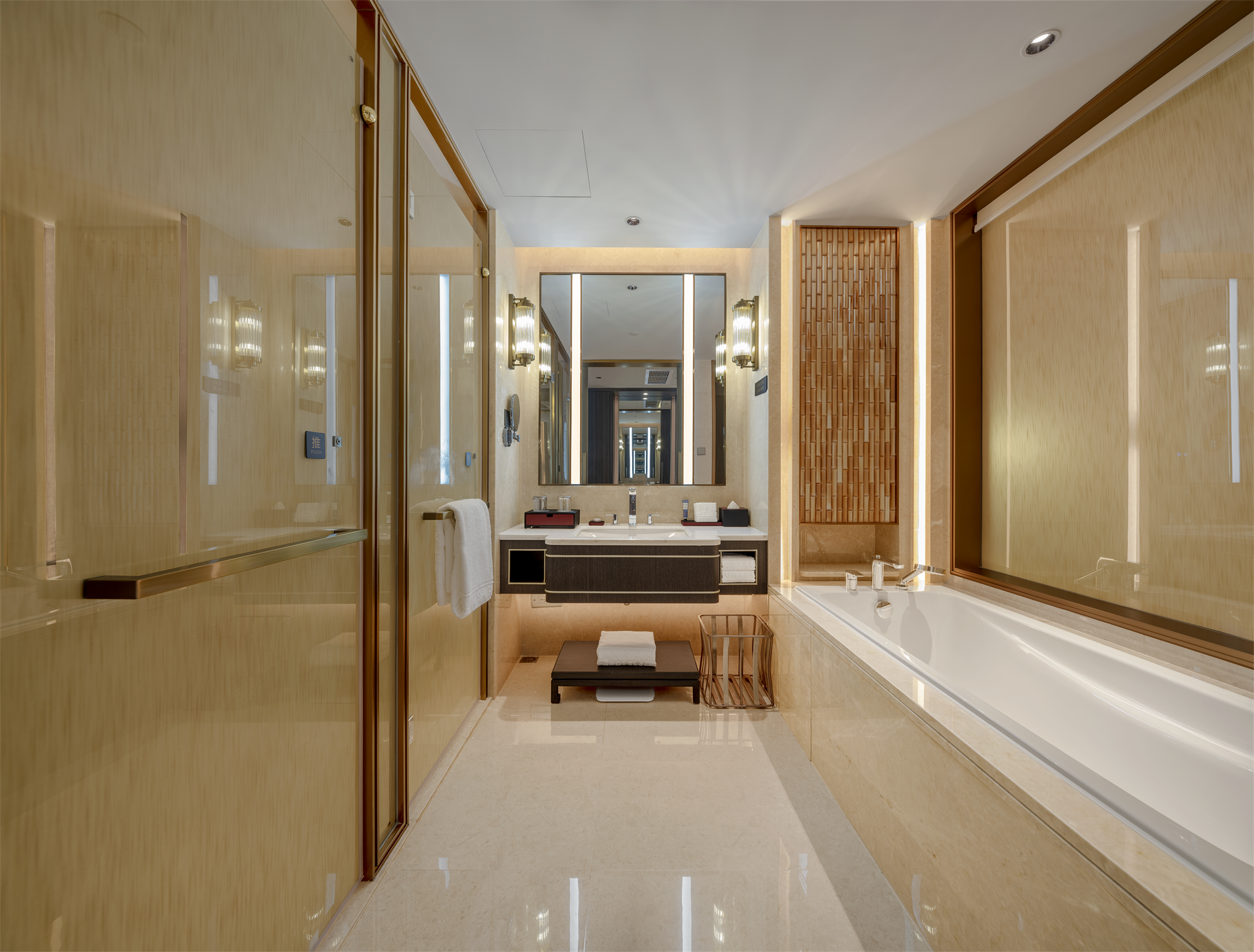 FY - Zhenpin Executive Twin Room