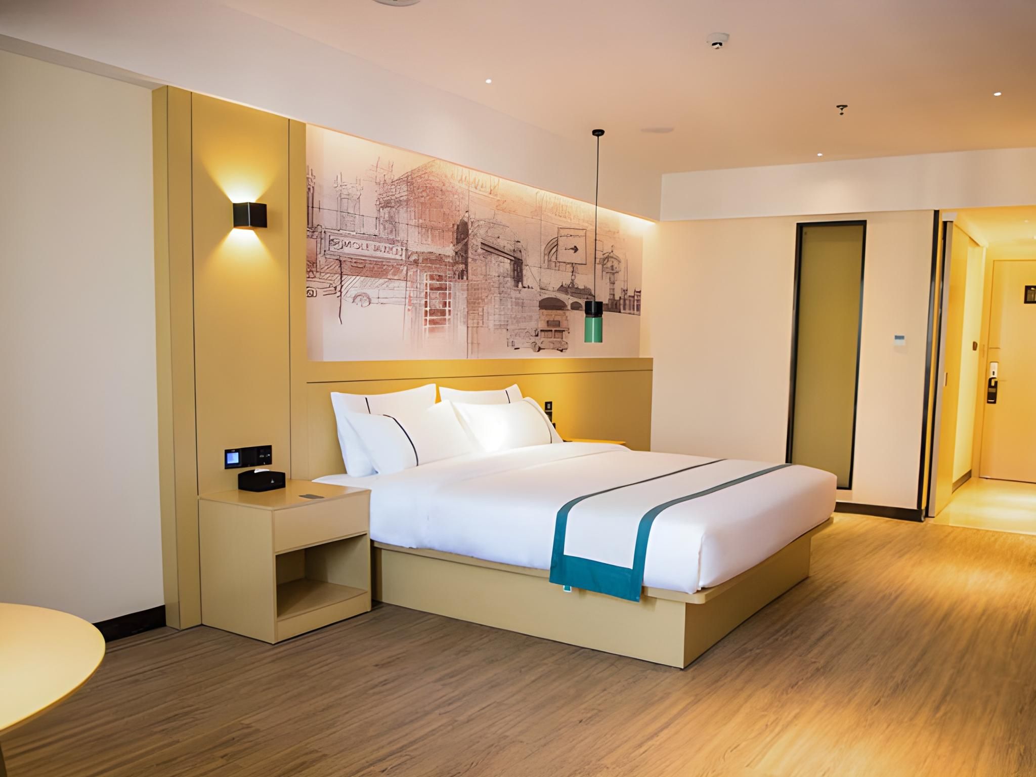Dossen - Bed Room With City View