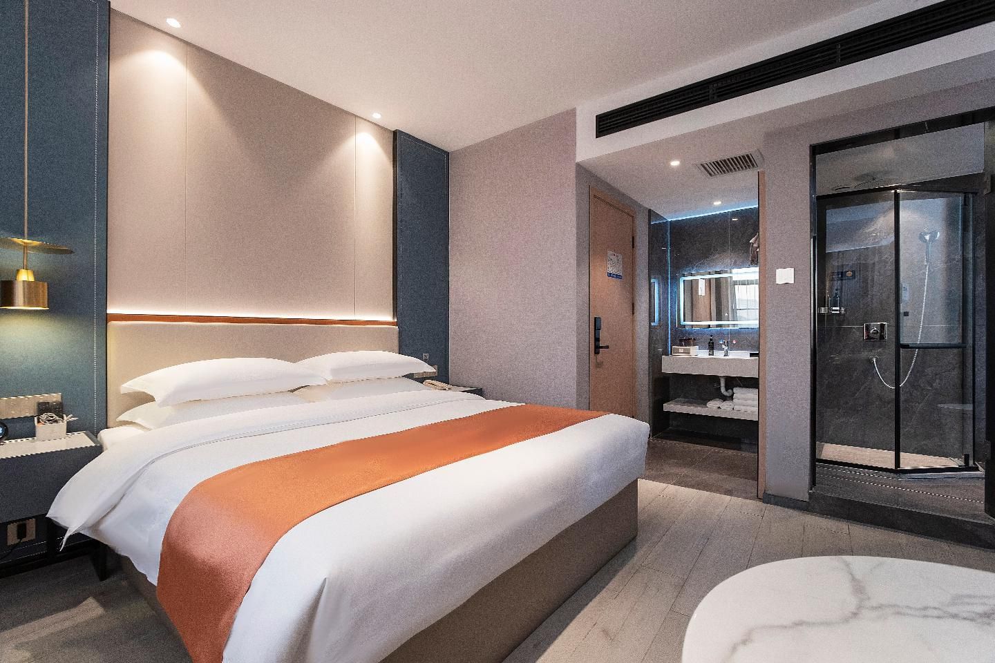 Dossen - Standard Bed Room