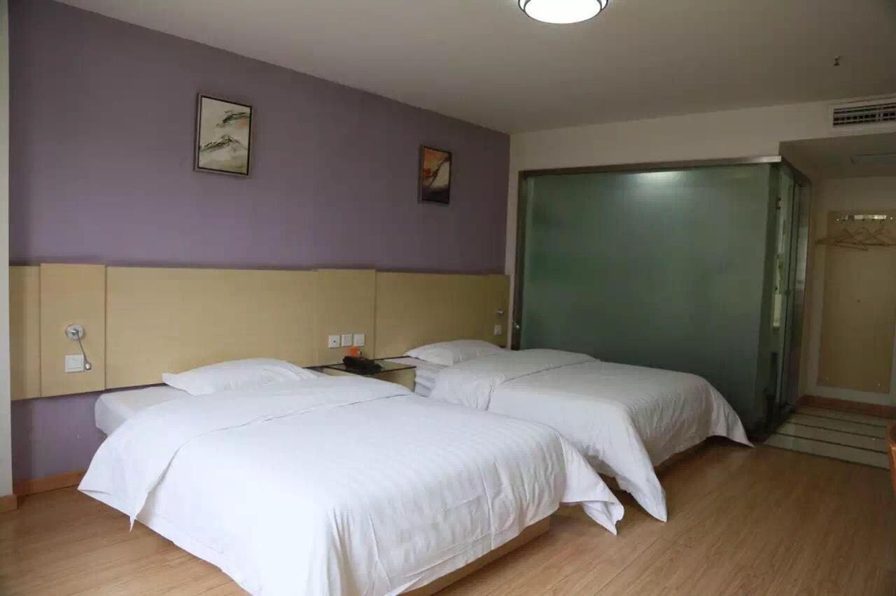 Business Twin Room