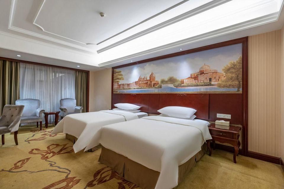 Vienna - Deluxe Room