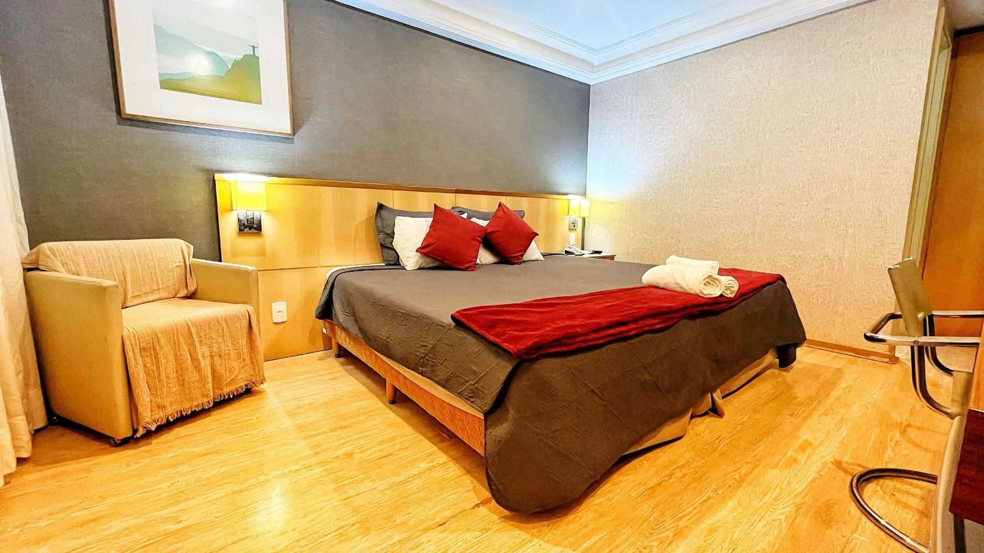 Deluxe Suite with Sea View