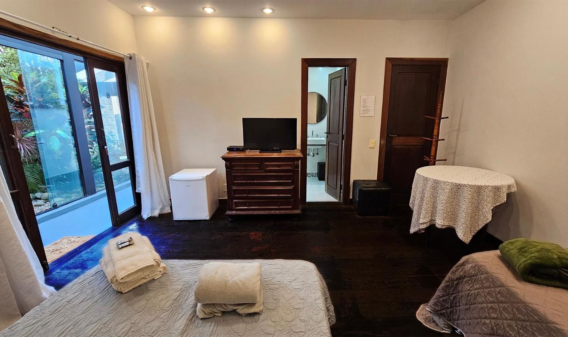 Triple Room with Private Bathroom