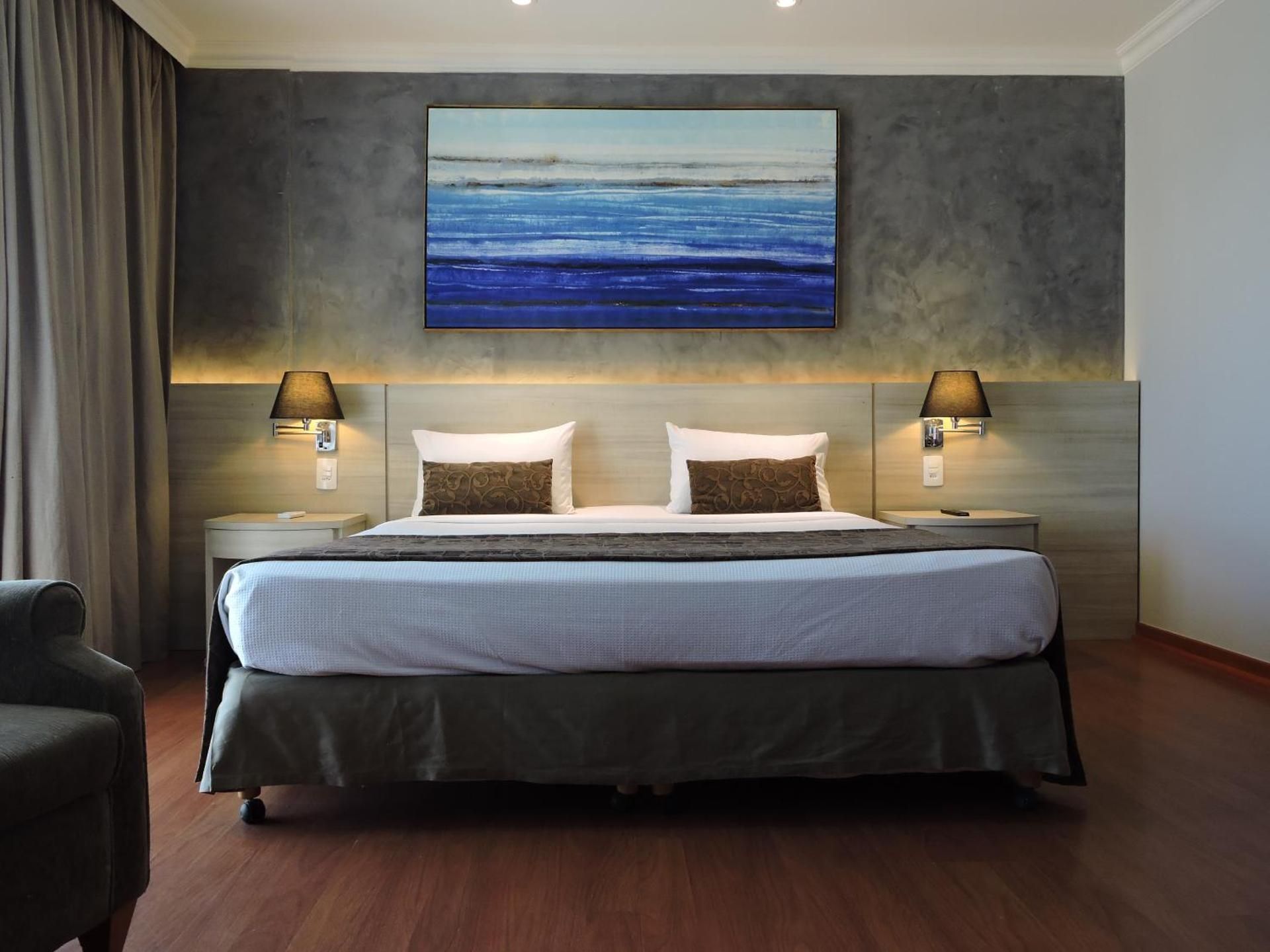 Queen Suite