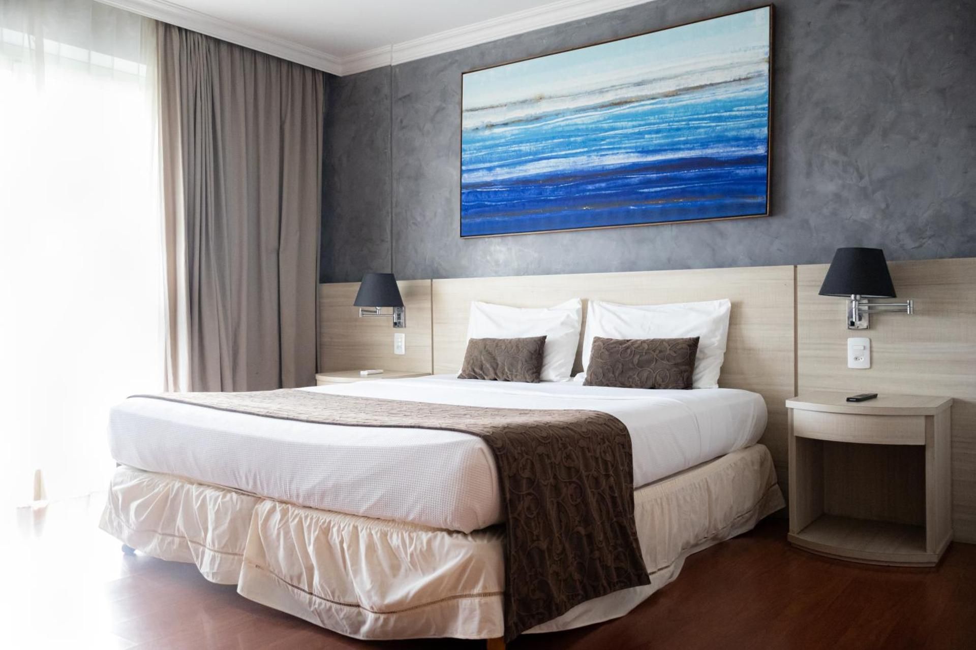 Queen Suite