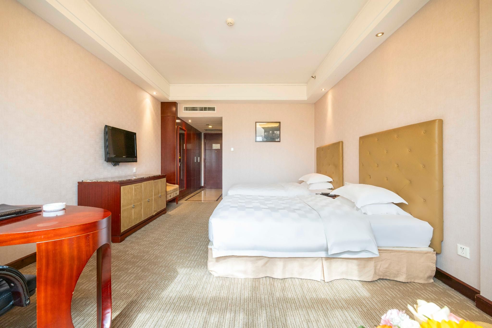 2 Bed Twin Superior Room