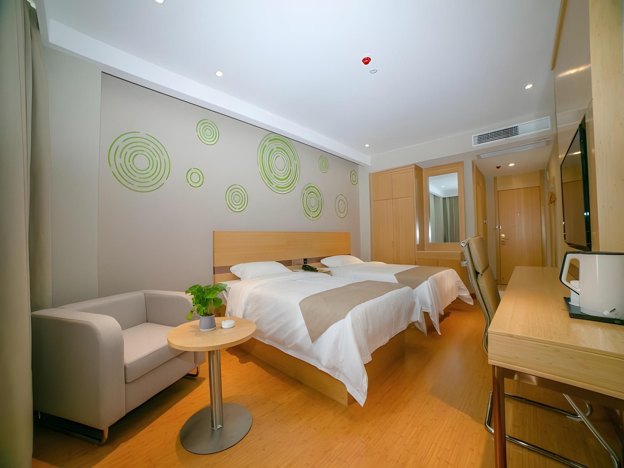 2 Bed Twin Superior Room