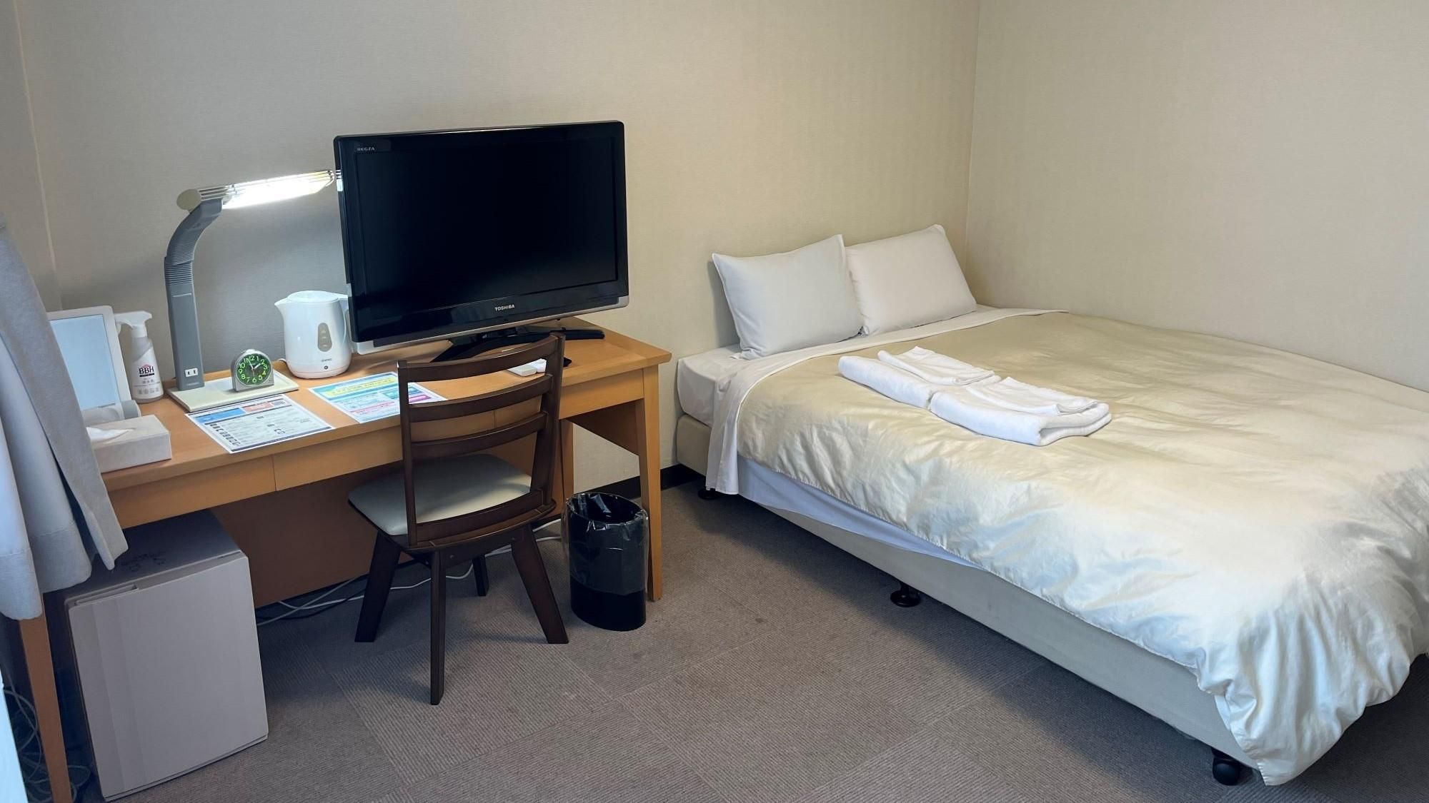 Semi Double Room - Smoking