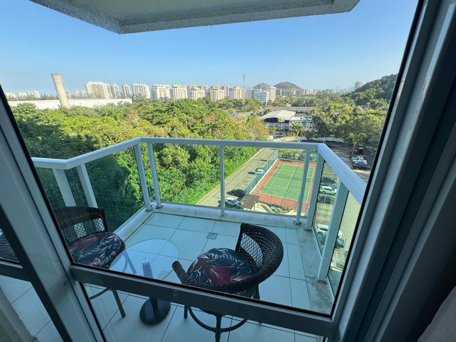 Superior One-Bedroom Apartment with Balcony