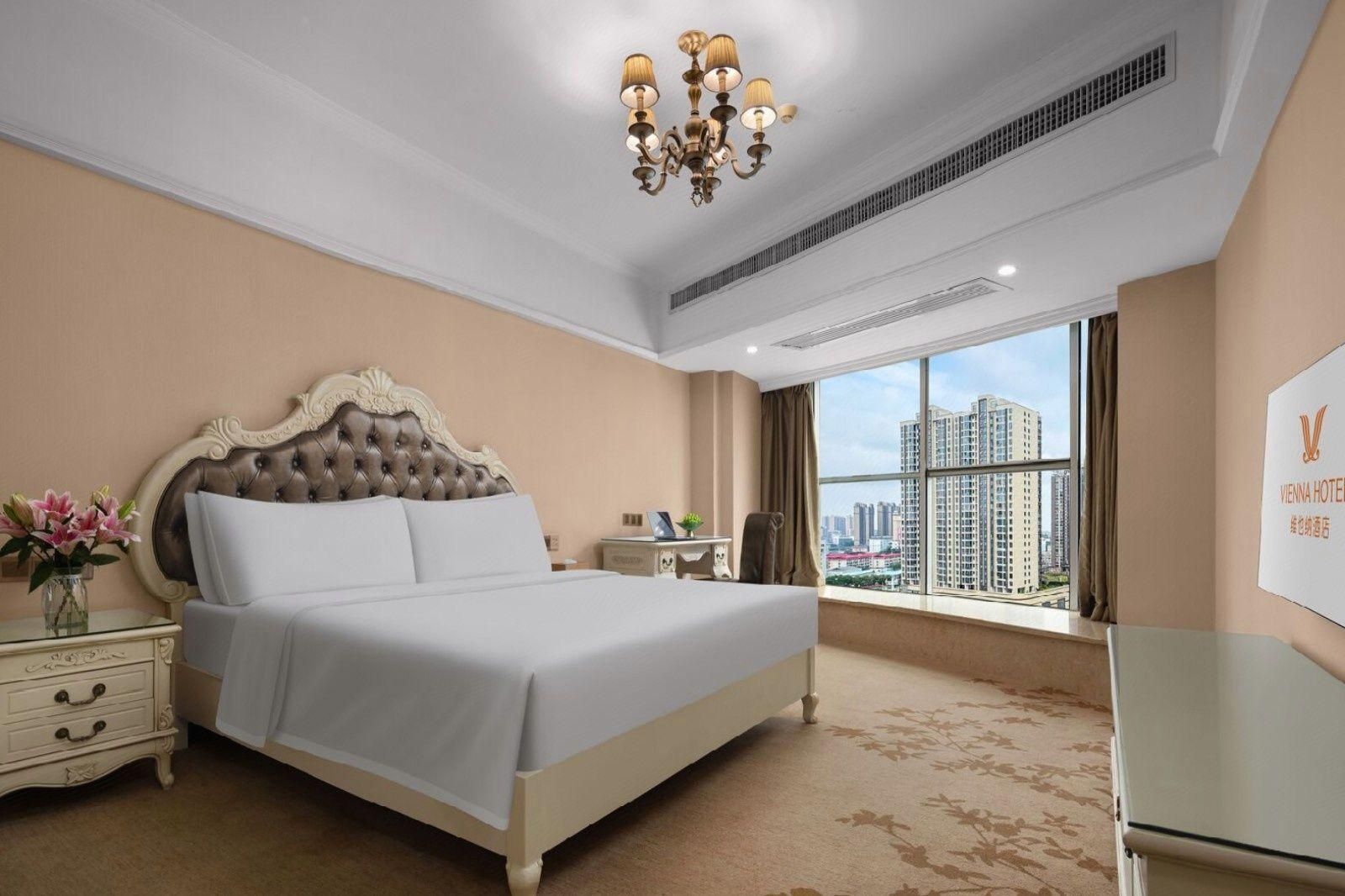 WH - Superior Bed Room