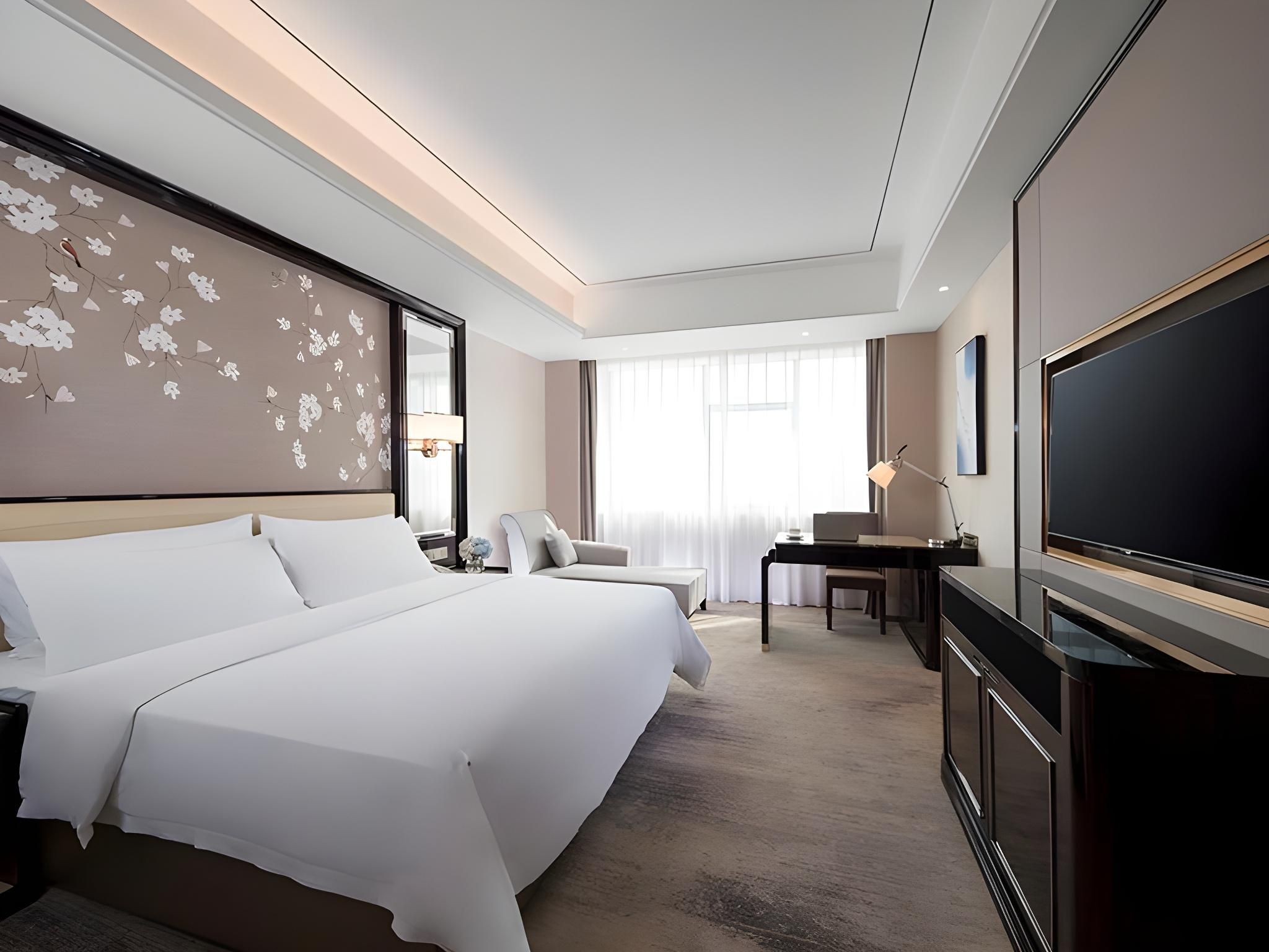 WH - Superior Bed Room
