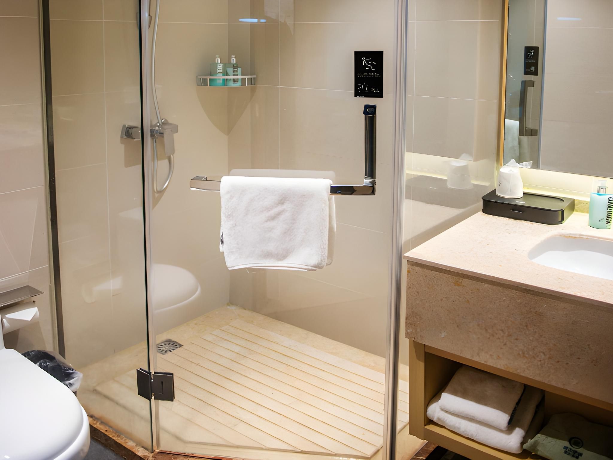 Dossen - Standard Bed Room