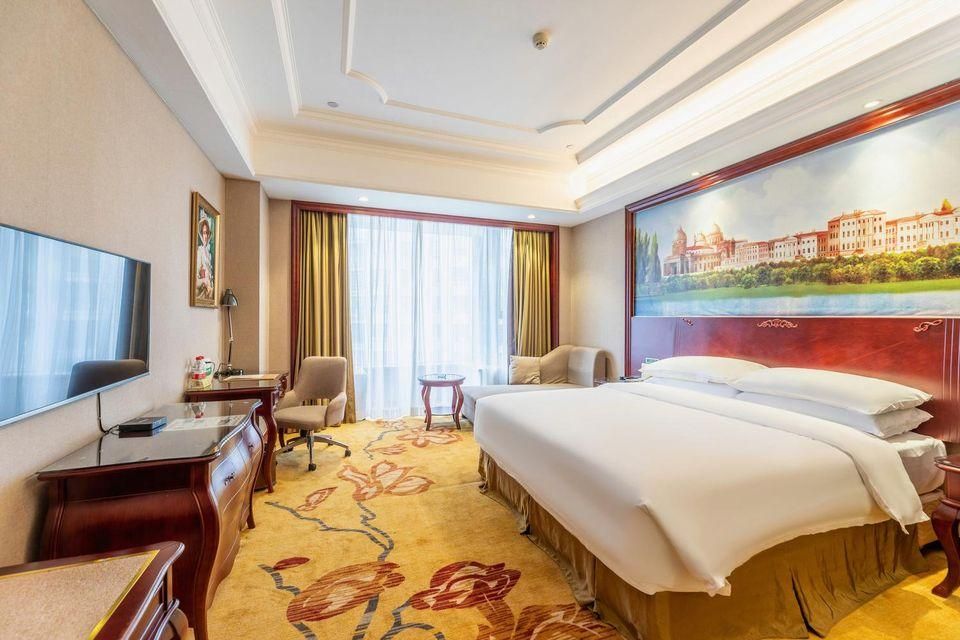 WH - Superior Bed Room