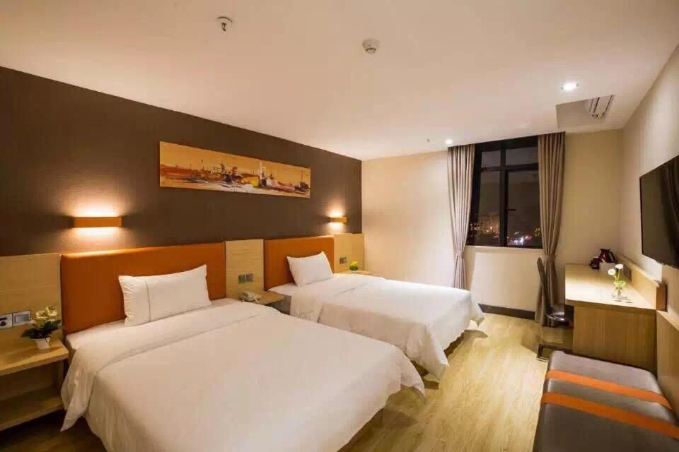 Premium Deluxe Twin Room