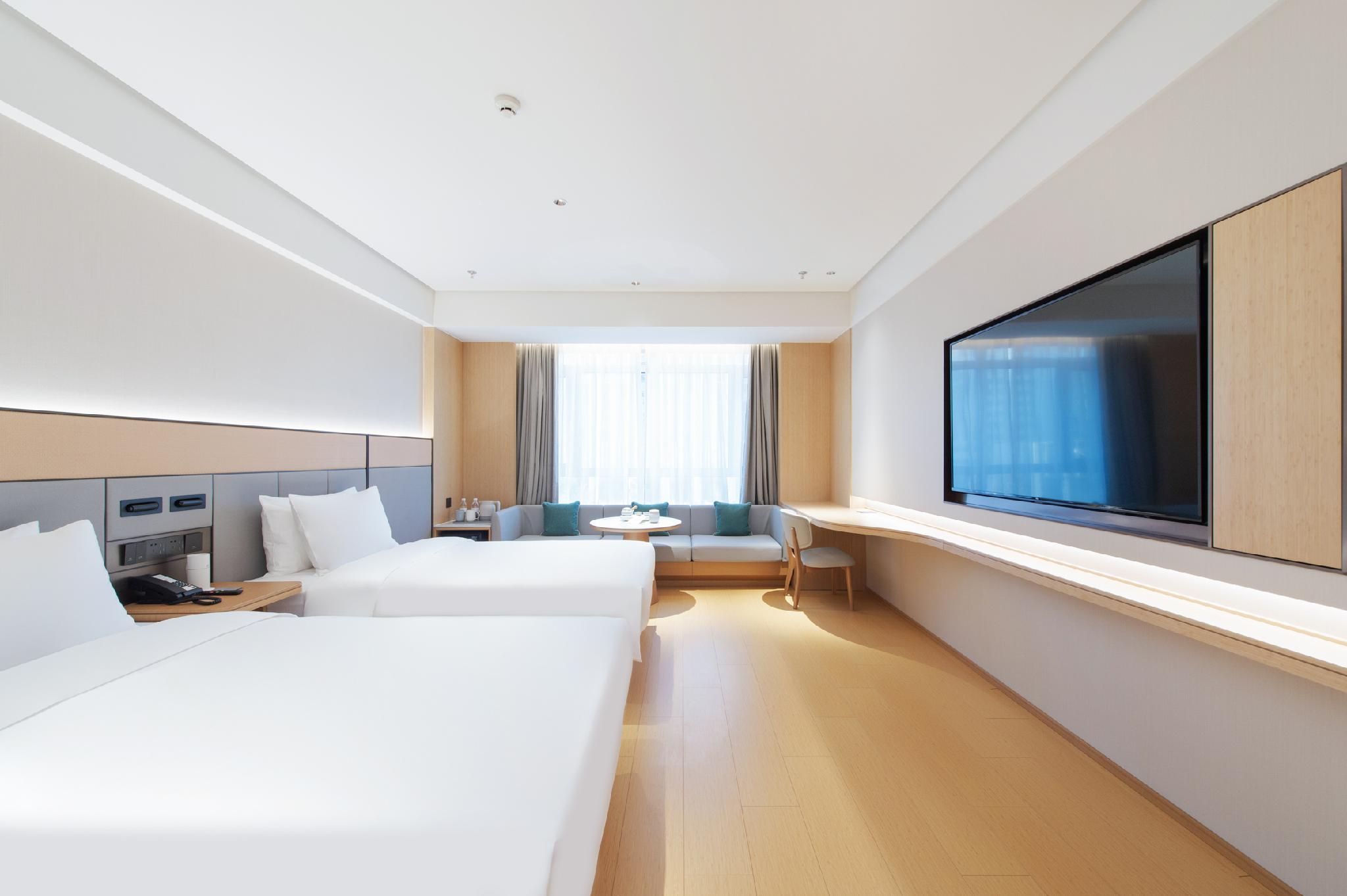 Ji Hotel Chifeng Station East Square Huazhu - Twin Room