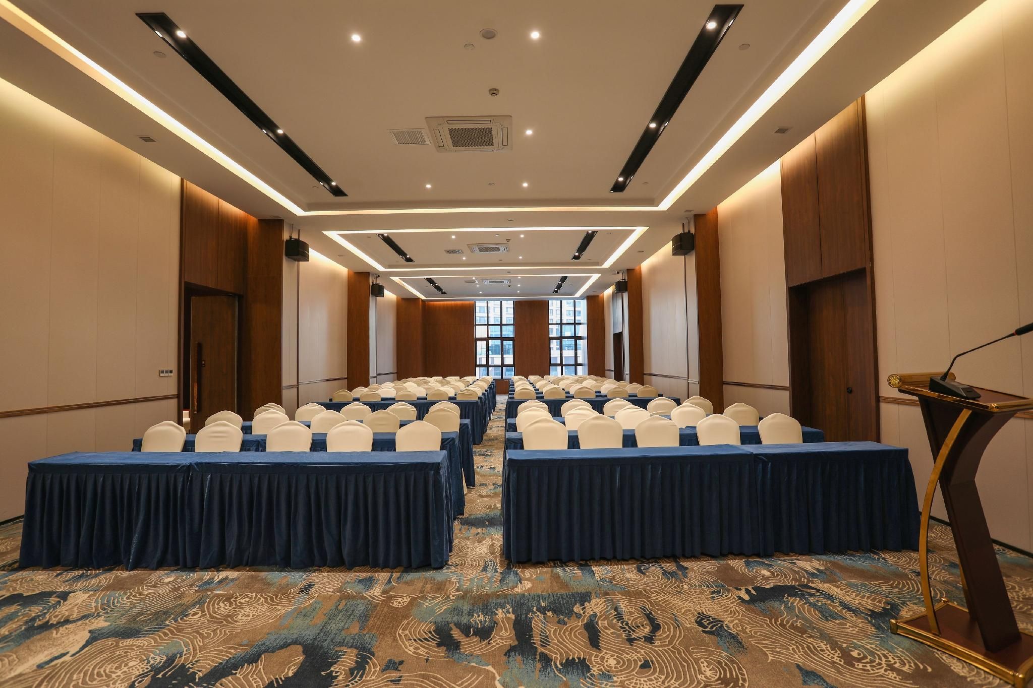 meeting room / ballrooms