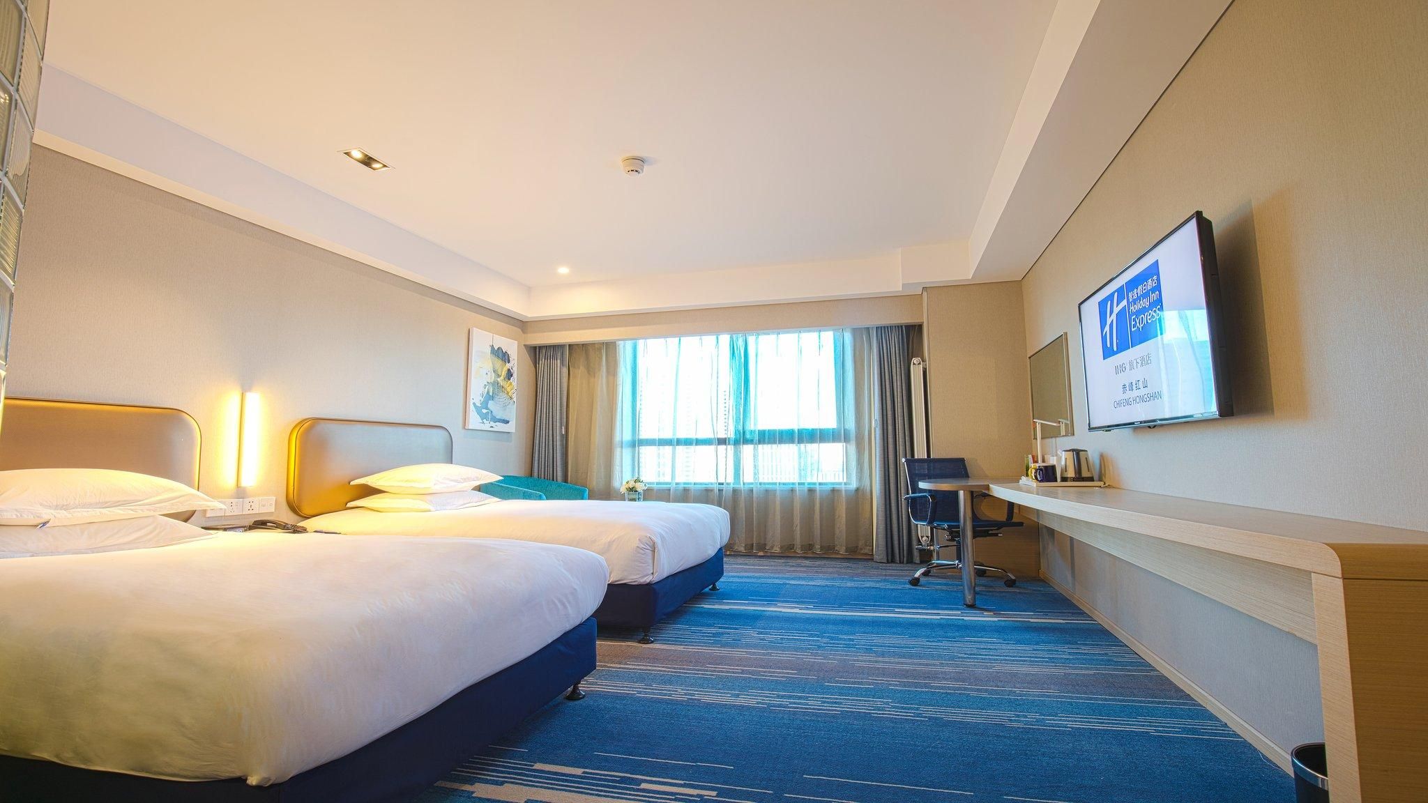 2 Twin Beds Standard