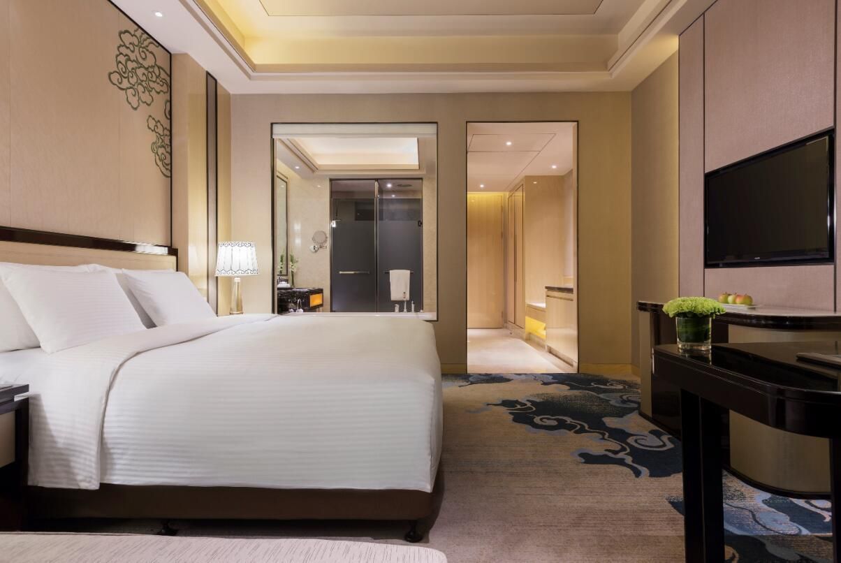 Wanda Realm Chifeng Executive Deluxe King 2