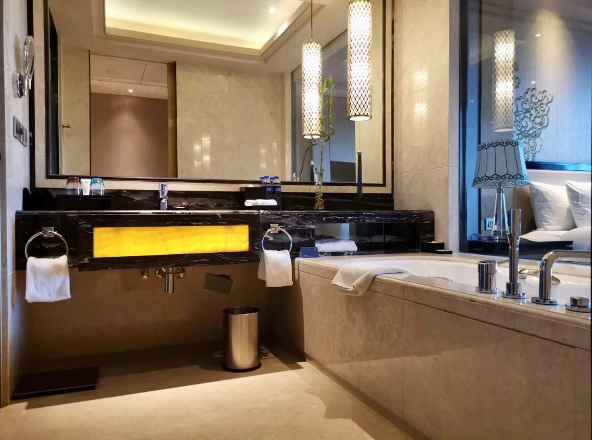 Wanda Realm Chifeng Wanda - Grand Deluxe King With View No Smoking 3