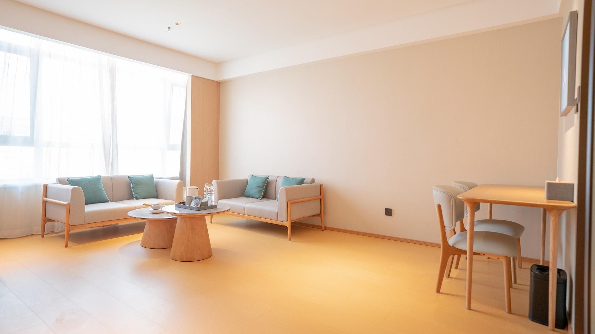 Hanting Hotel Chifeng Linxi Zhenxing Building Huazhu - Suite 3