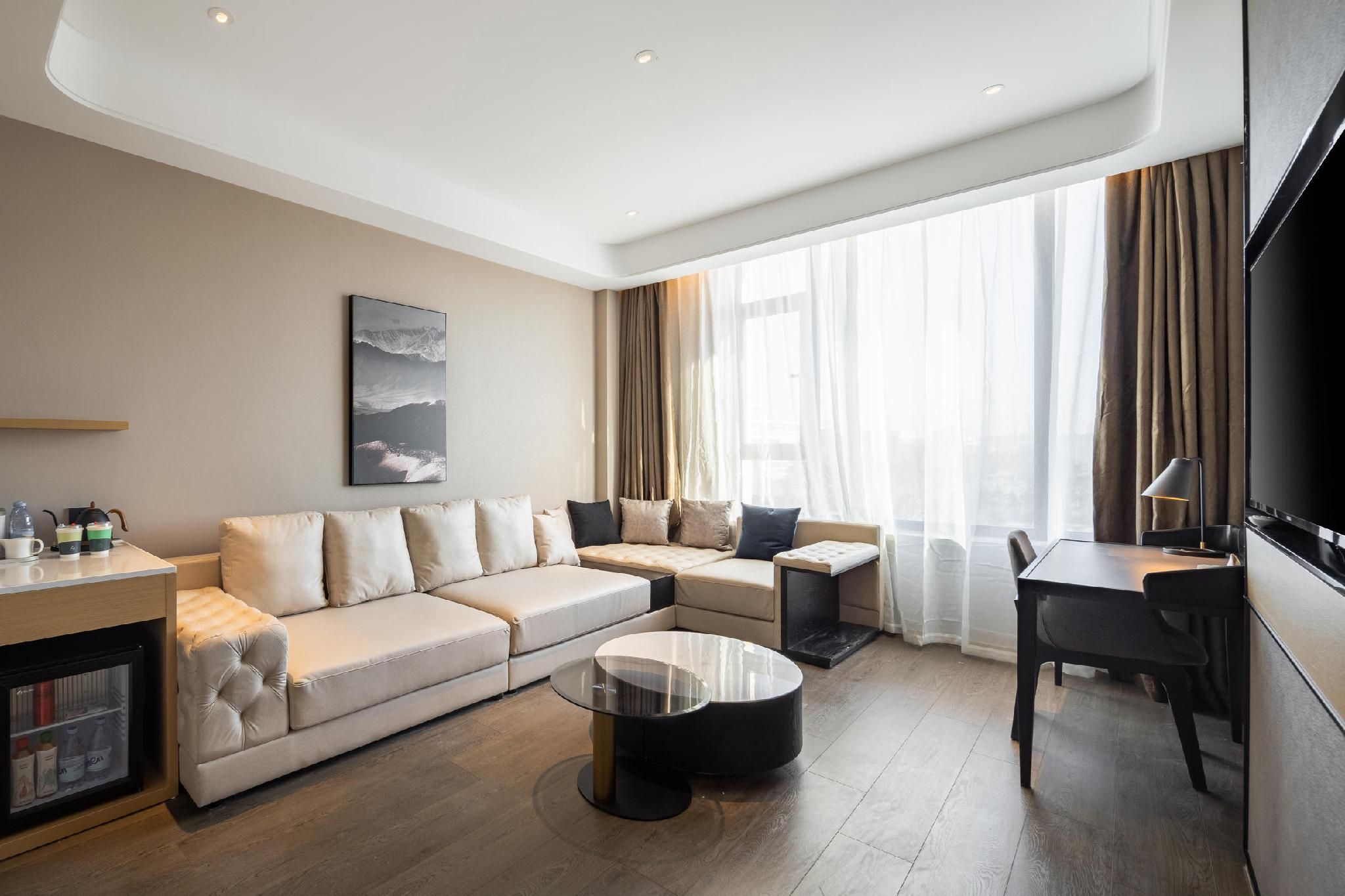 Atour Hotel Chifeng Hongshan Sports Center Atour - JIMU Suite