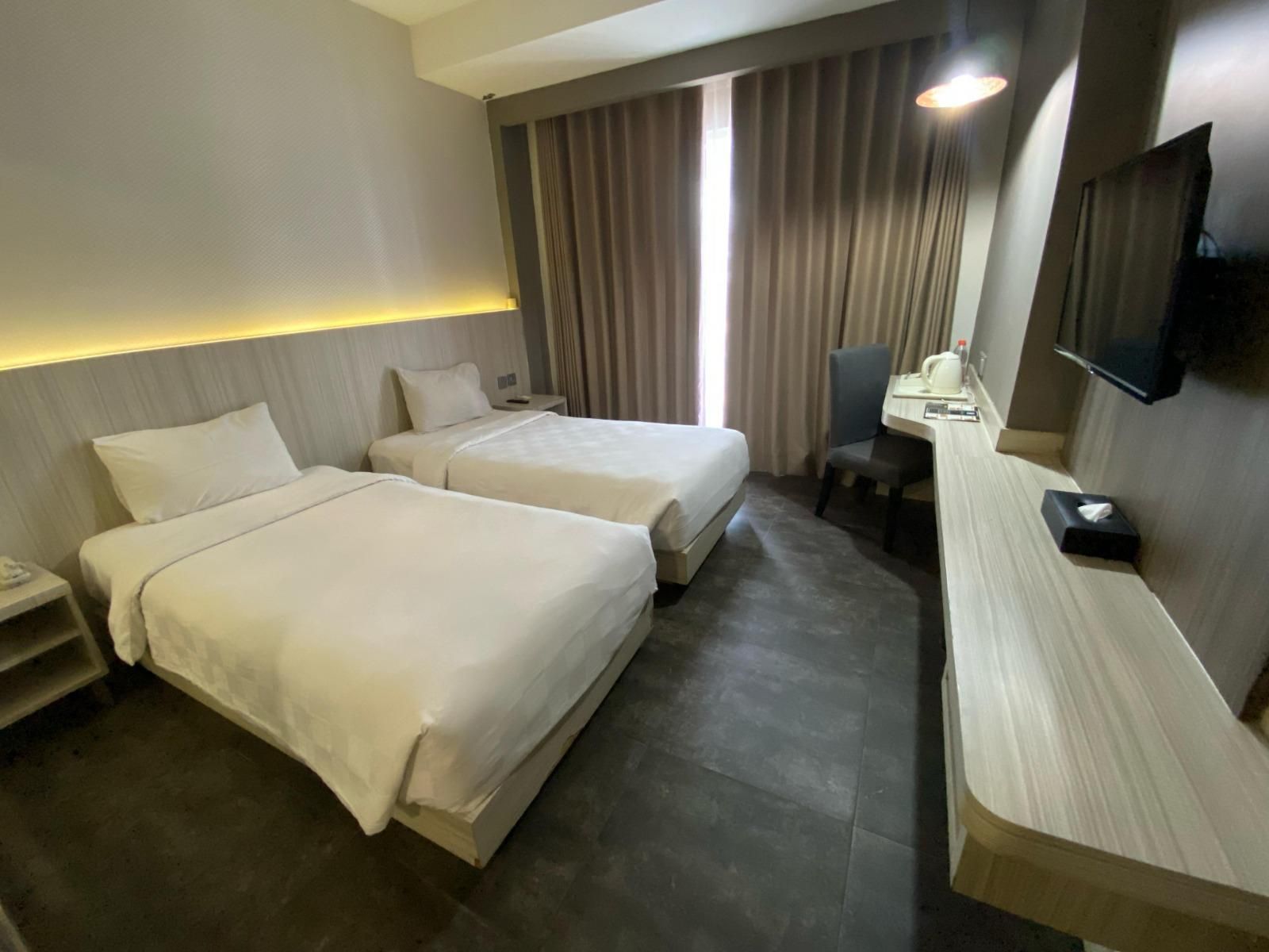 GRAND KOLOPAKING HOTEL Deluxe Twin 2