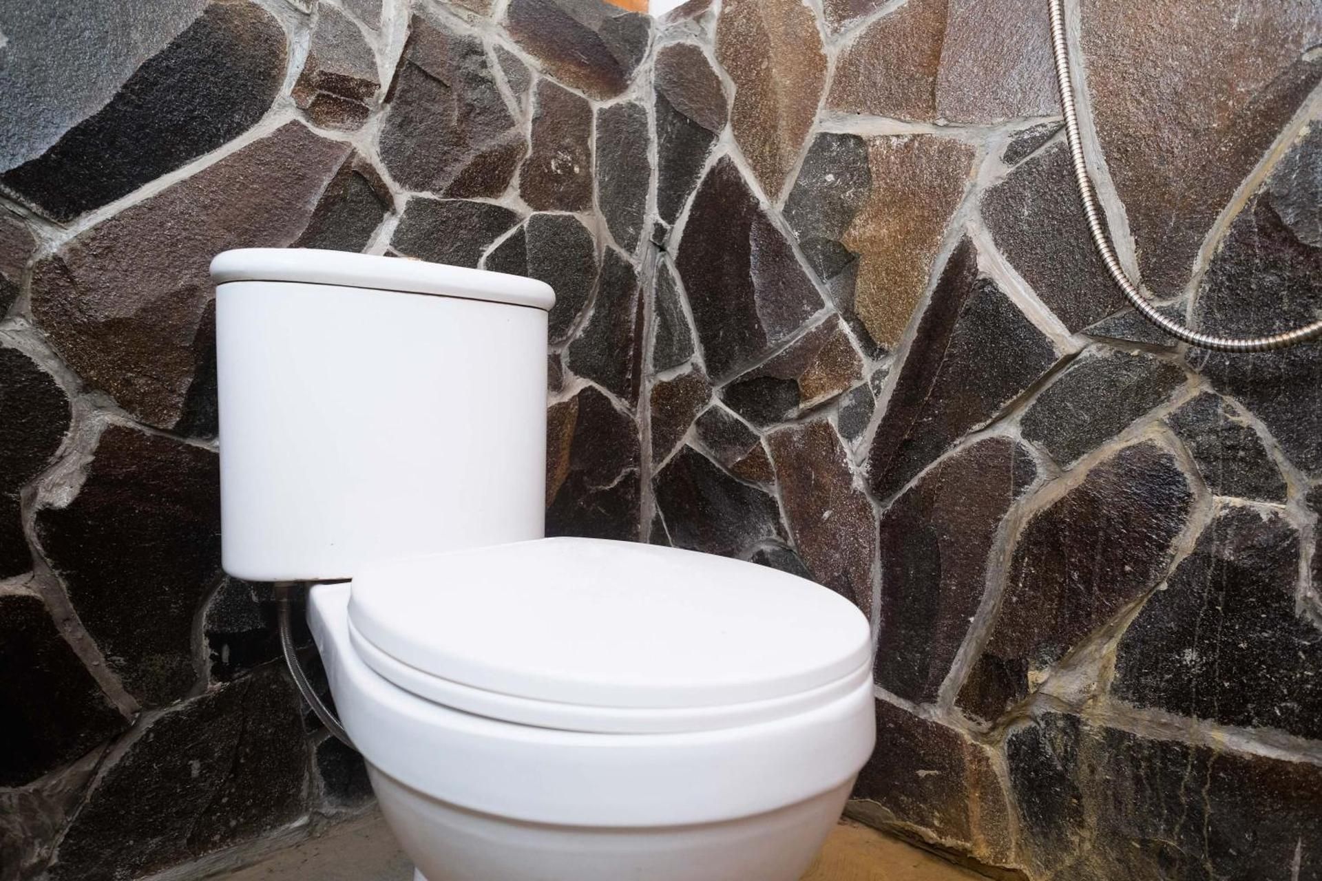 Urbanview Villa Lukulo Kebumen by RedDoorz Budget Double Room 3