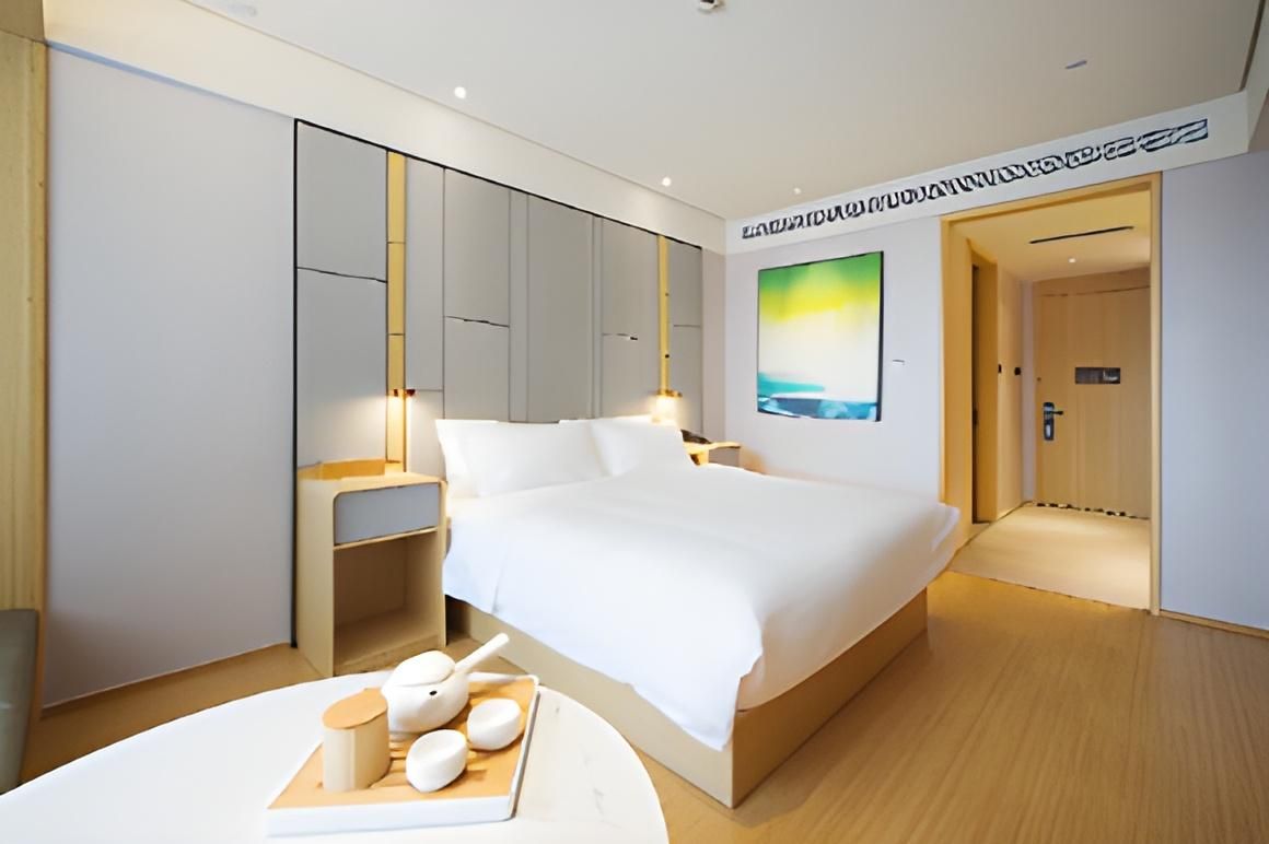 Huazhu - Superior BedRoom