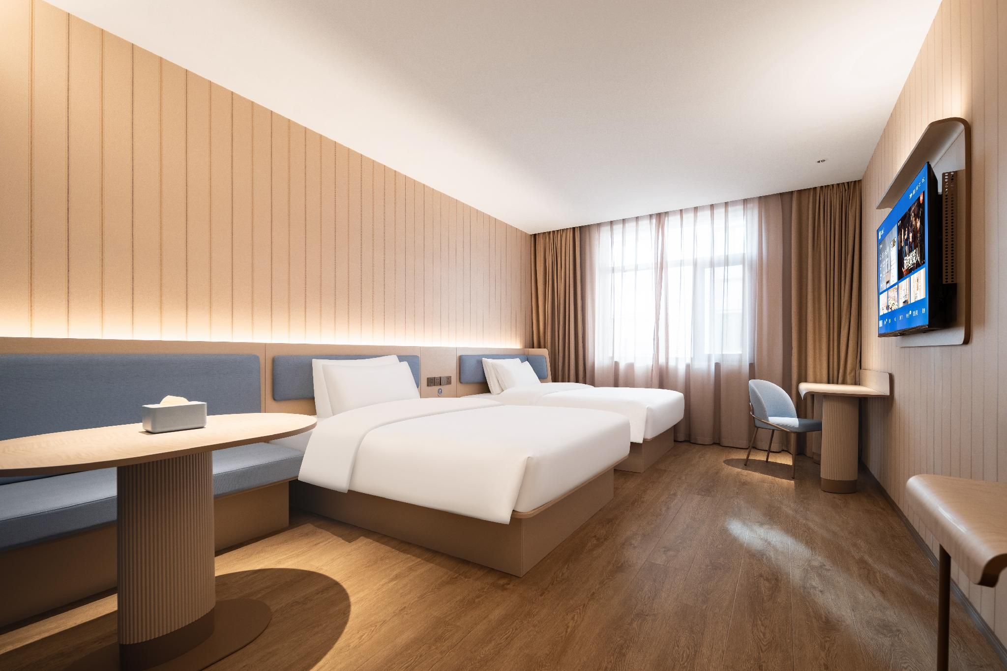 Huazhu - Family Room