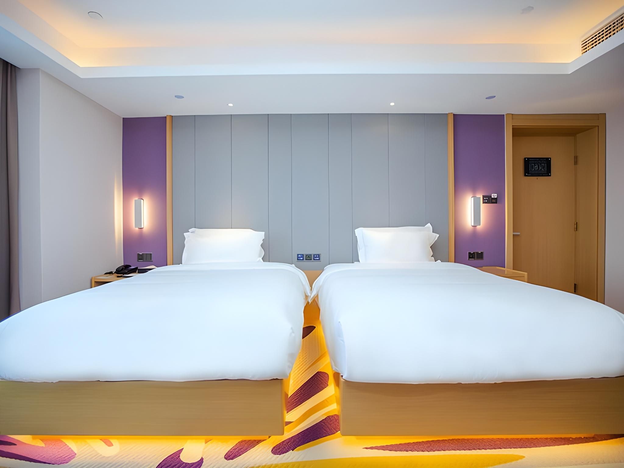 WH - Deluxe Room Twin