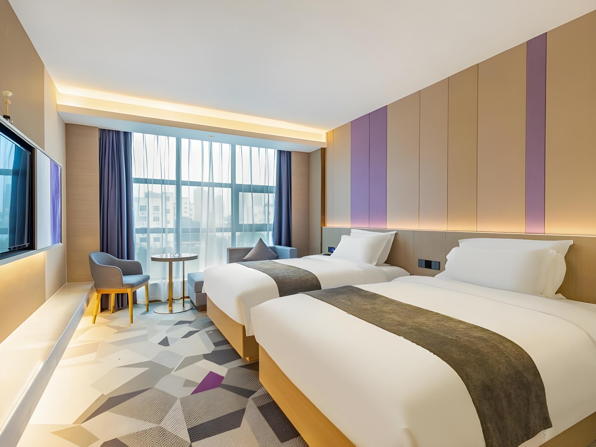 WH - Deluxe Room Twin