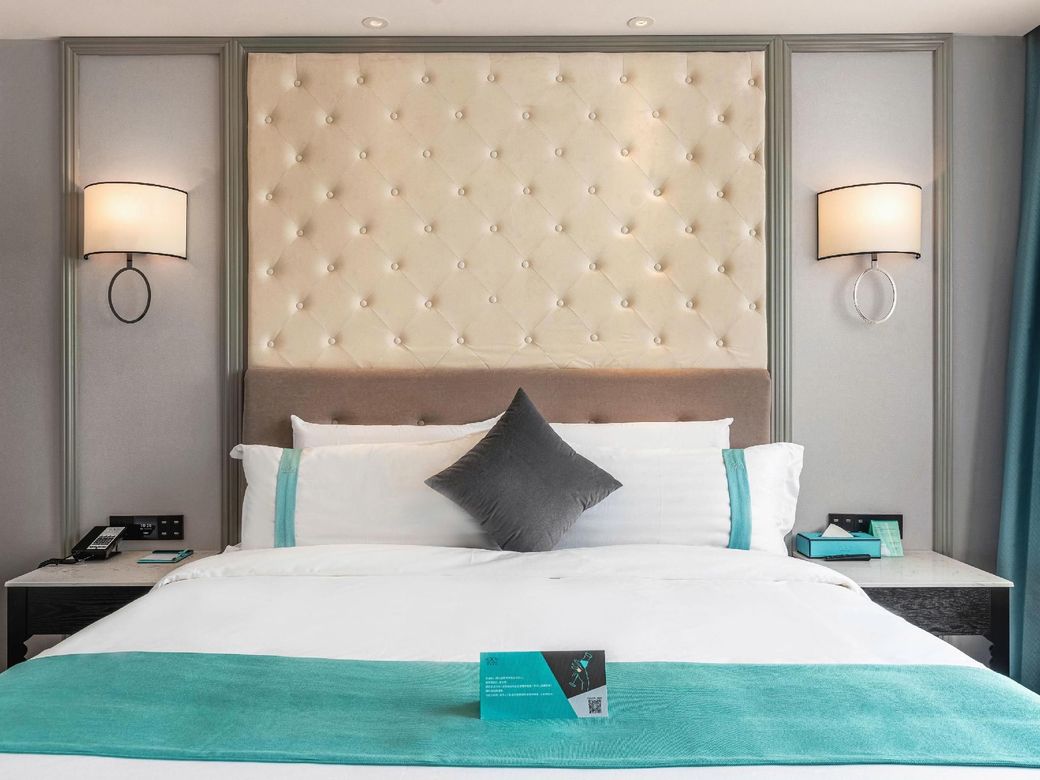 Xana - Superior Bed Room