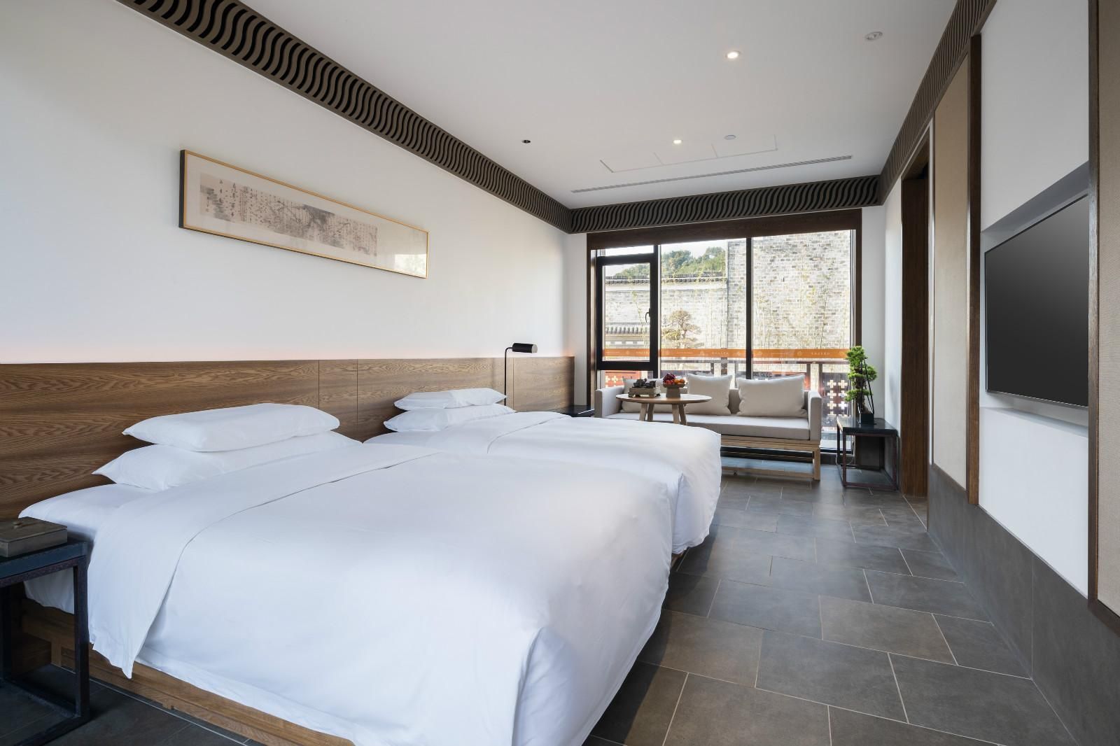New Century - Boya Twin Room with Mountain View