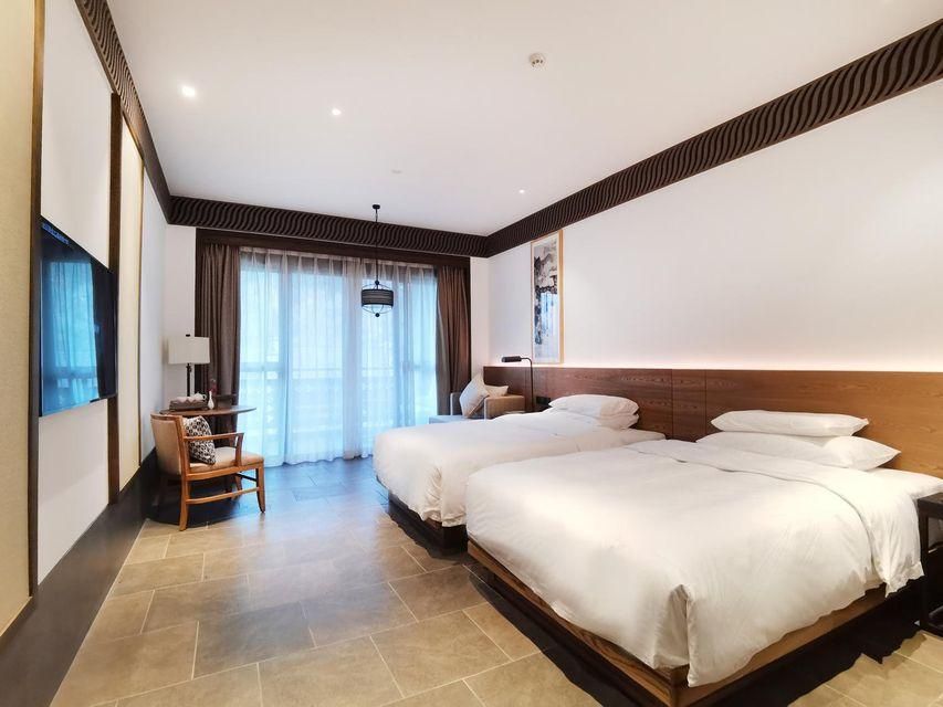 Superior Garden View Twin Room