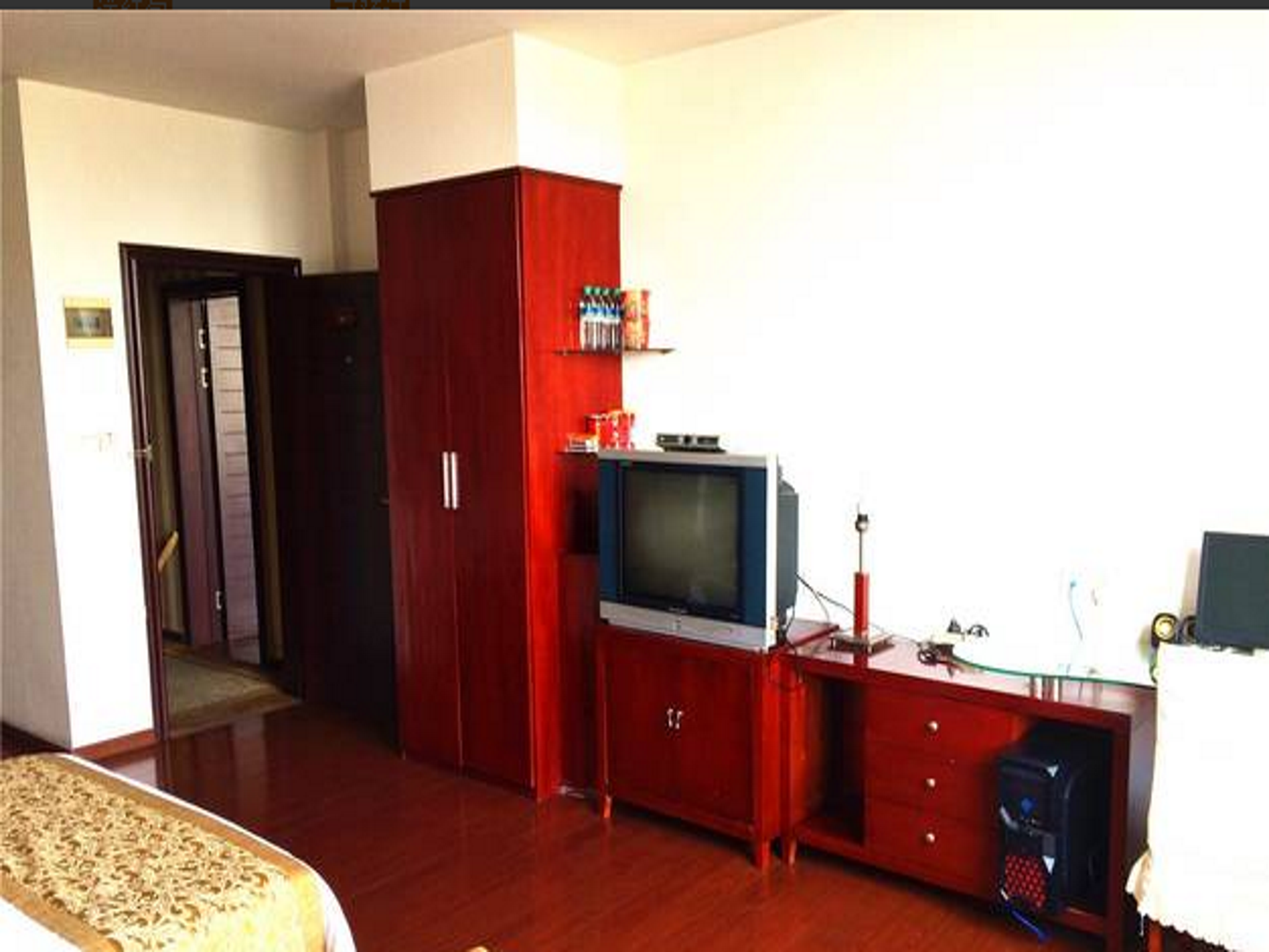 GTI - Feature 1 Bed Room, Chess