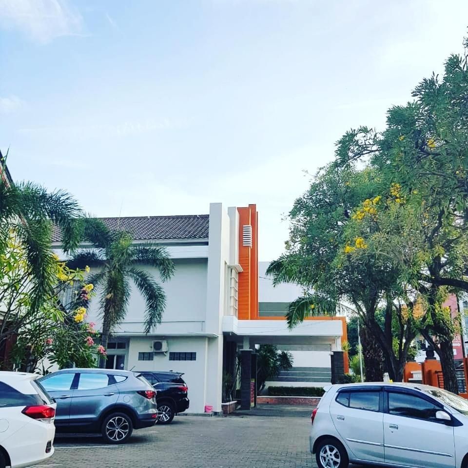 Antika Hotel