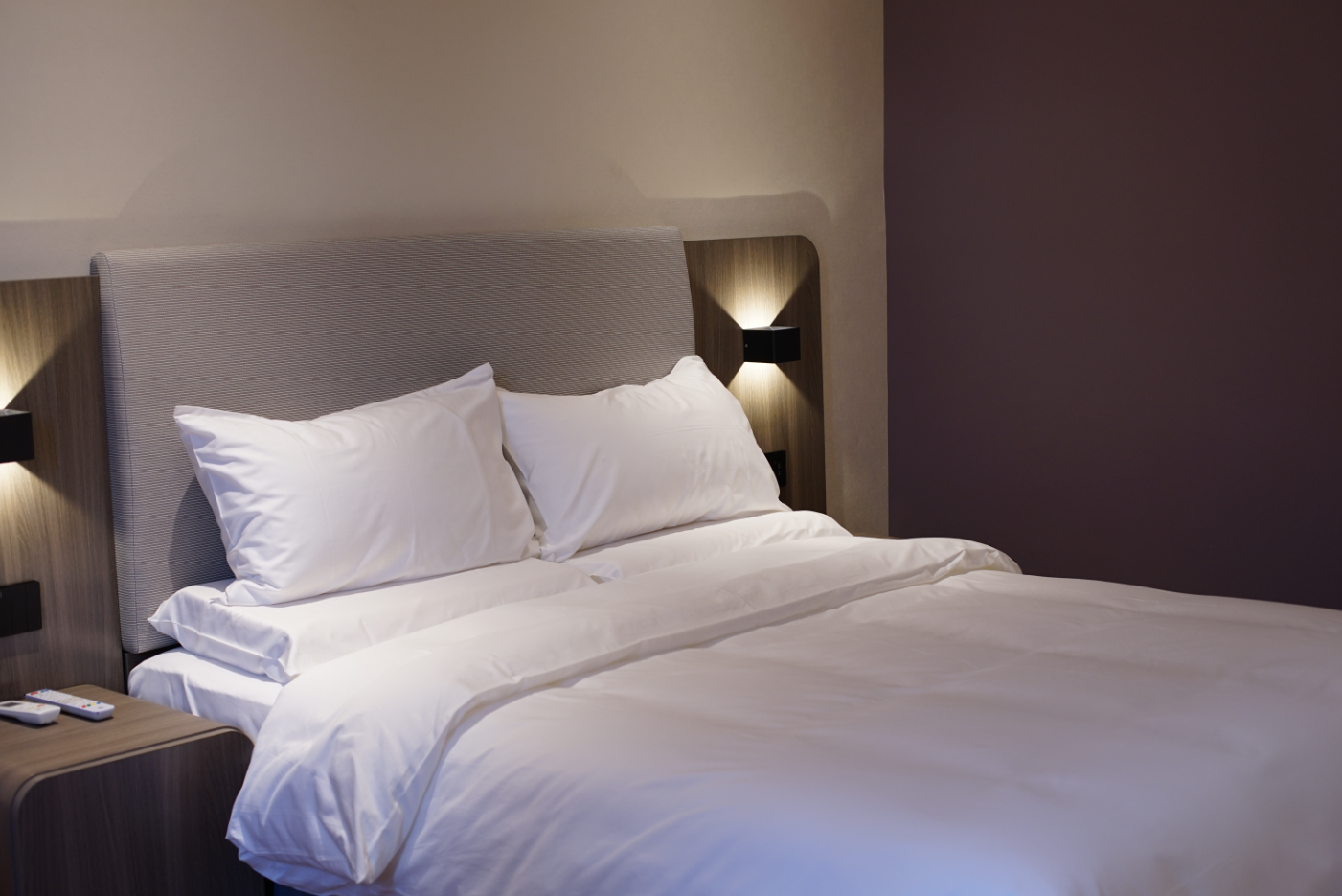 Huazhu - Room With Bed