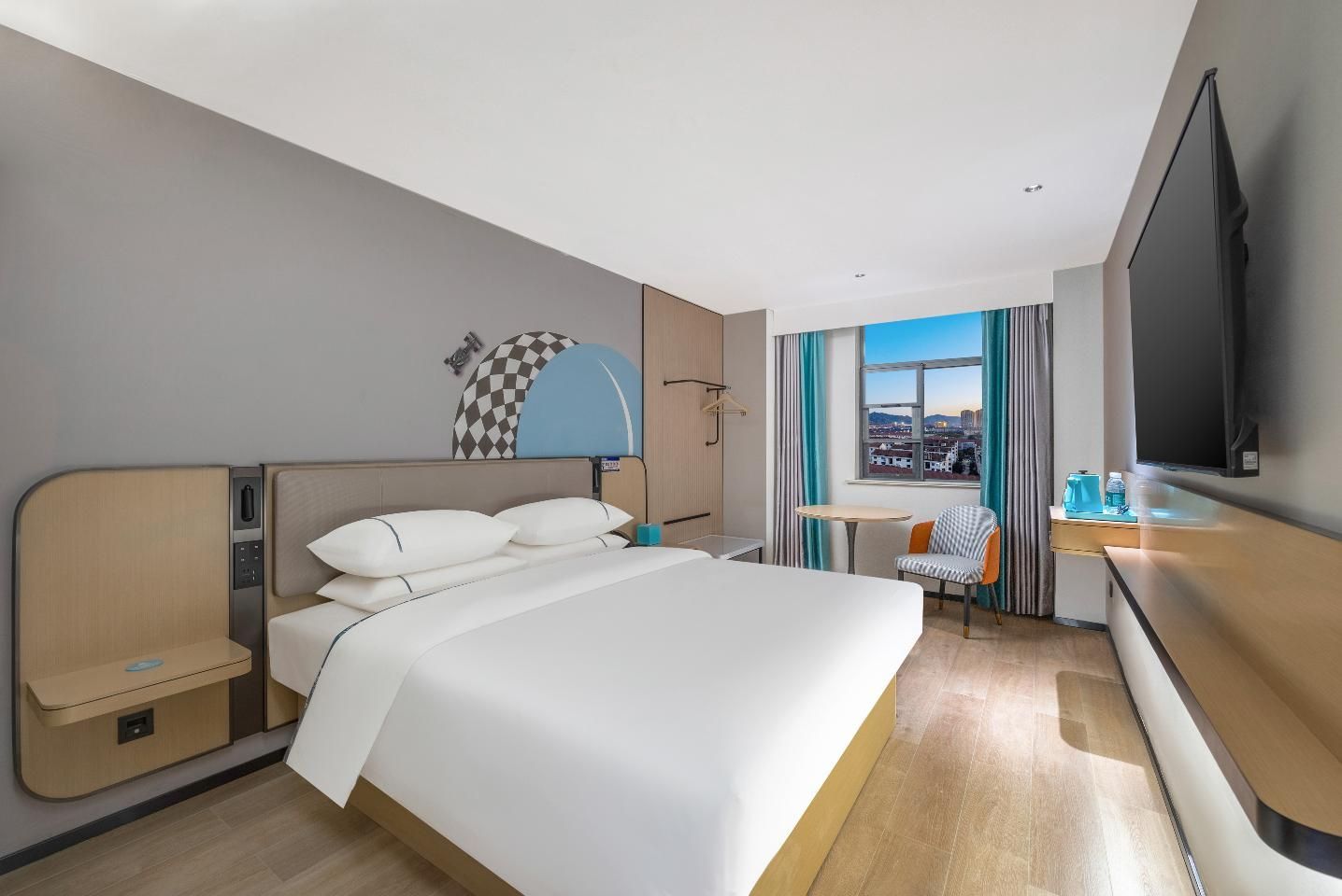 Intelligent Standard Queen Room
