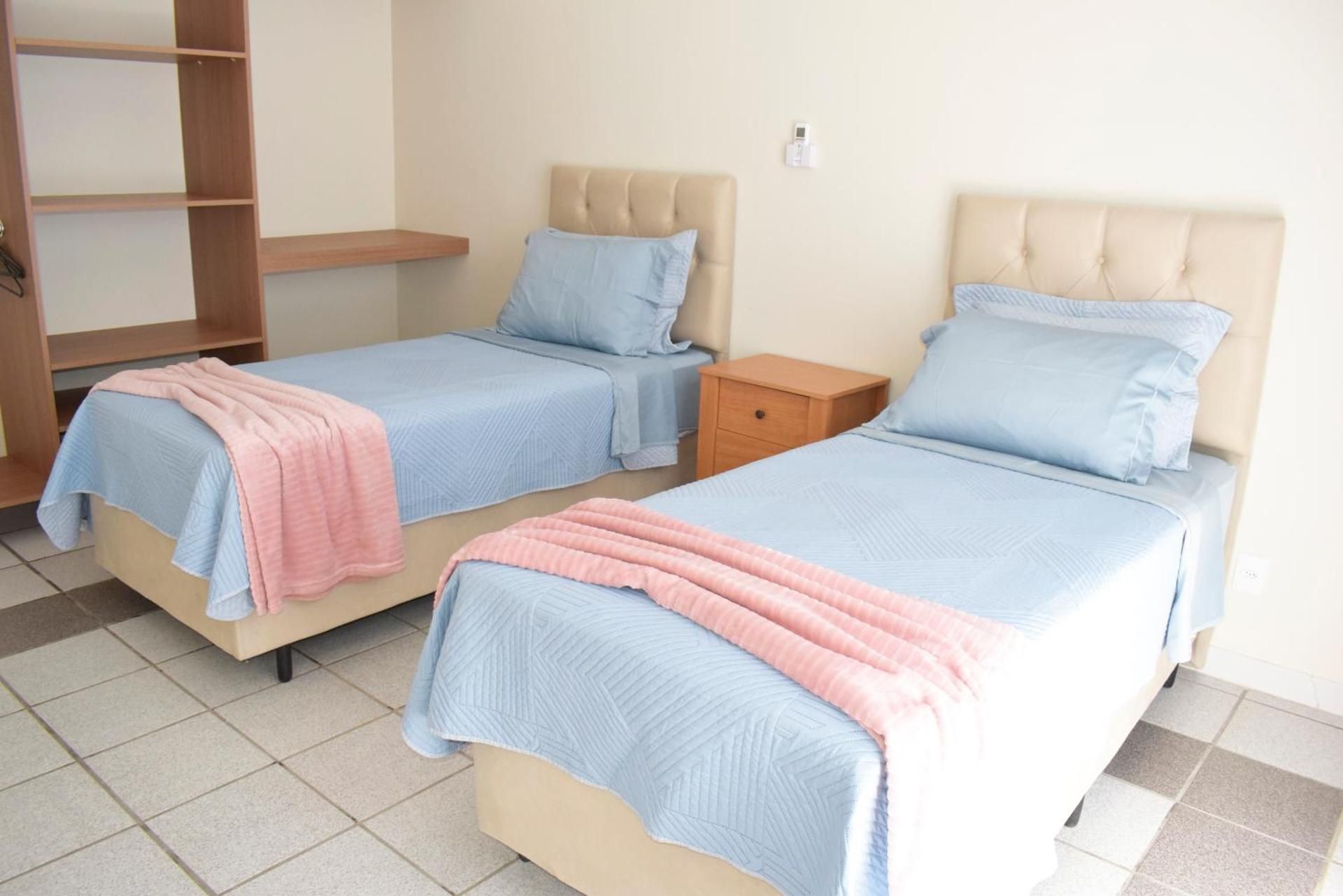 Single Bed in Mixed Dormitory Room