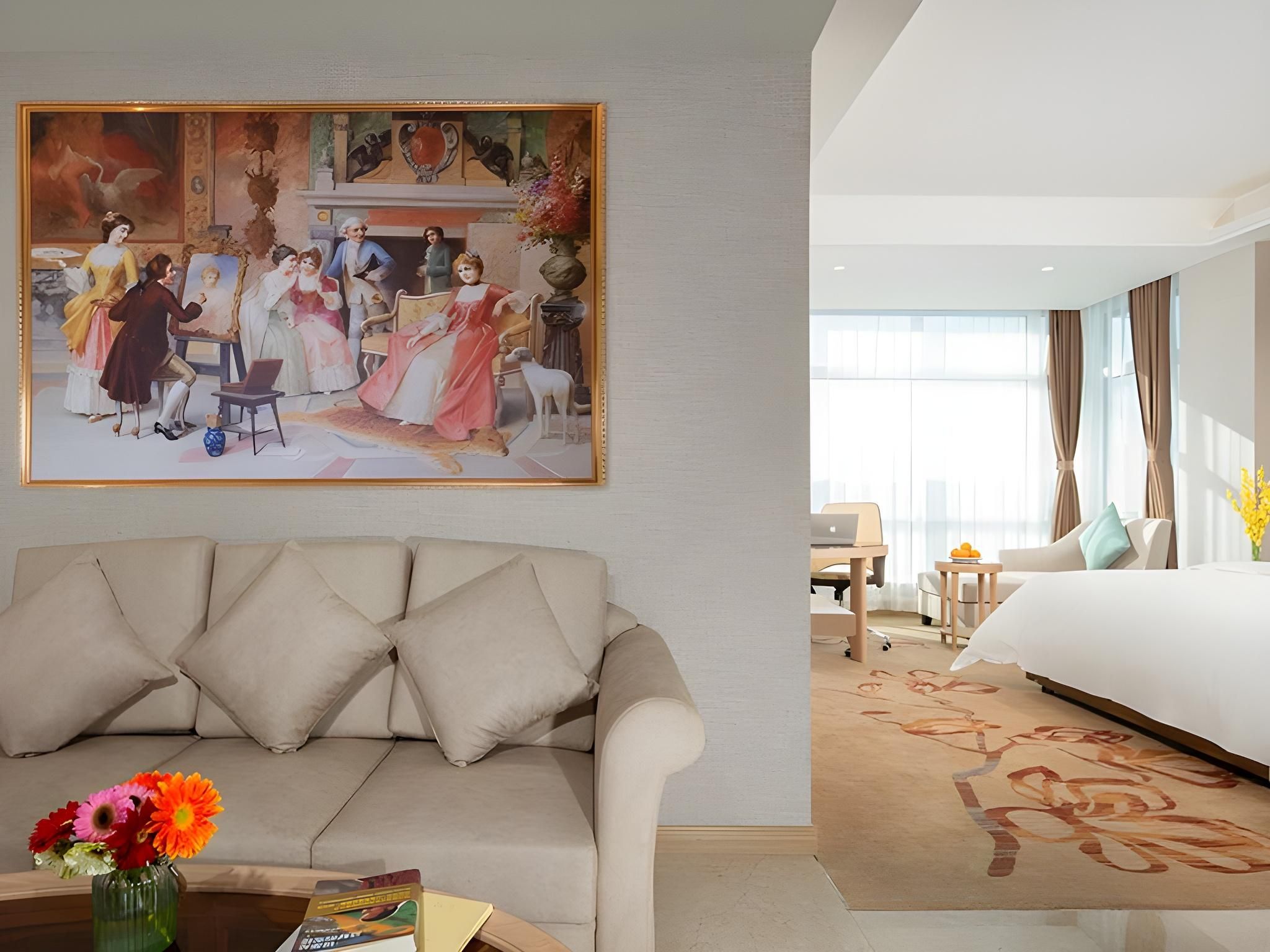 Vienna Hotel Jilin Siping Normal University Business Suite