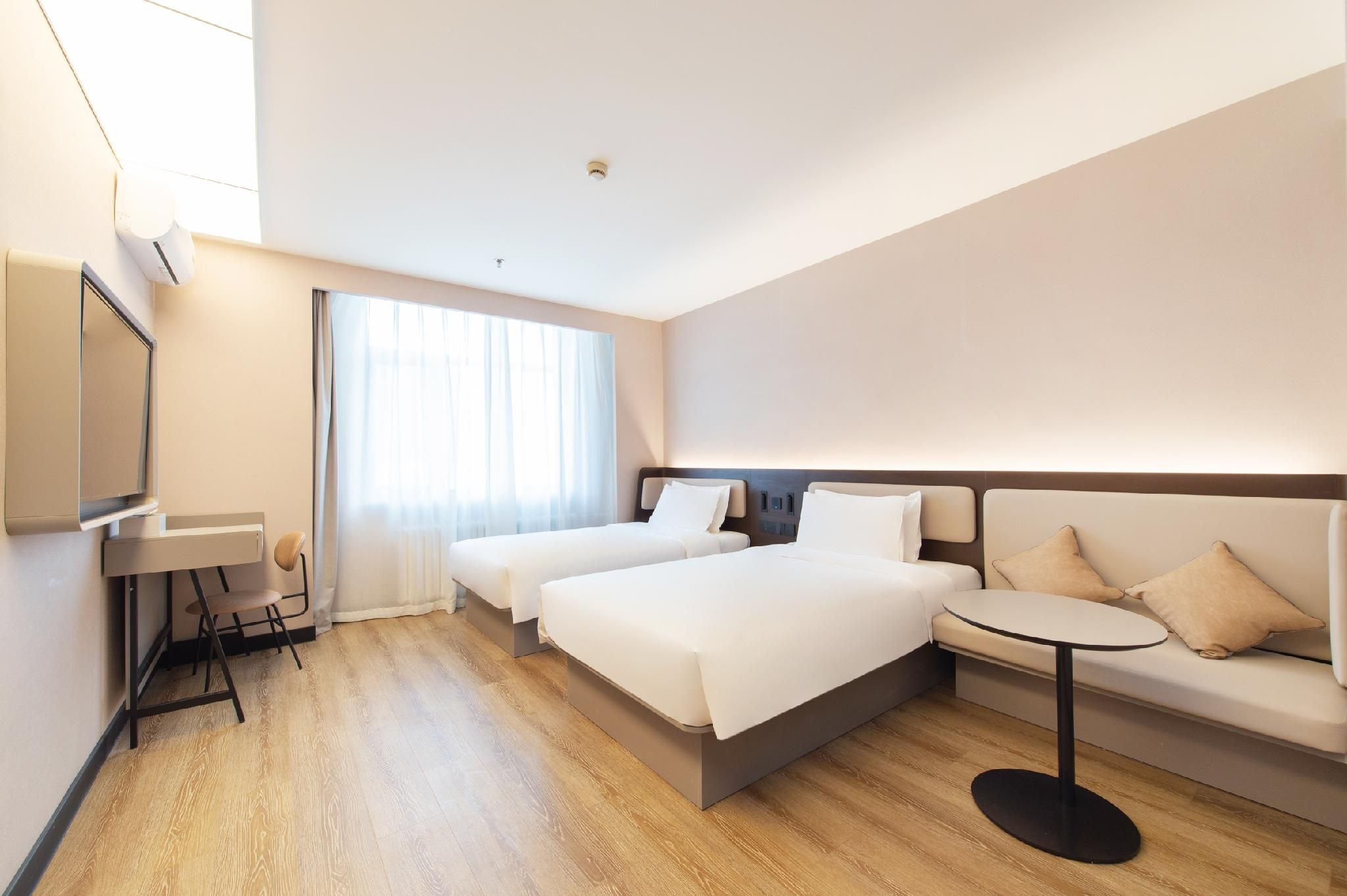 Twin Business Room