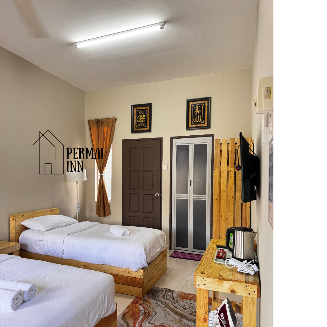 ROOMSTAY / HOMESTAY PERMAI INN PEKAN Deluxe - 2 Beds, Corner Room 3