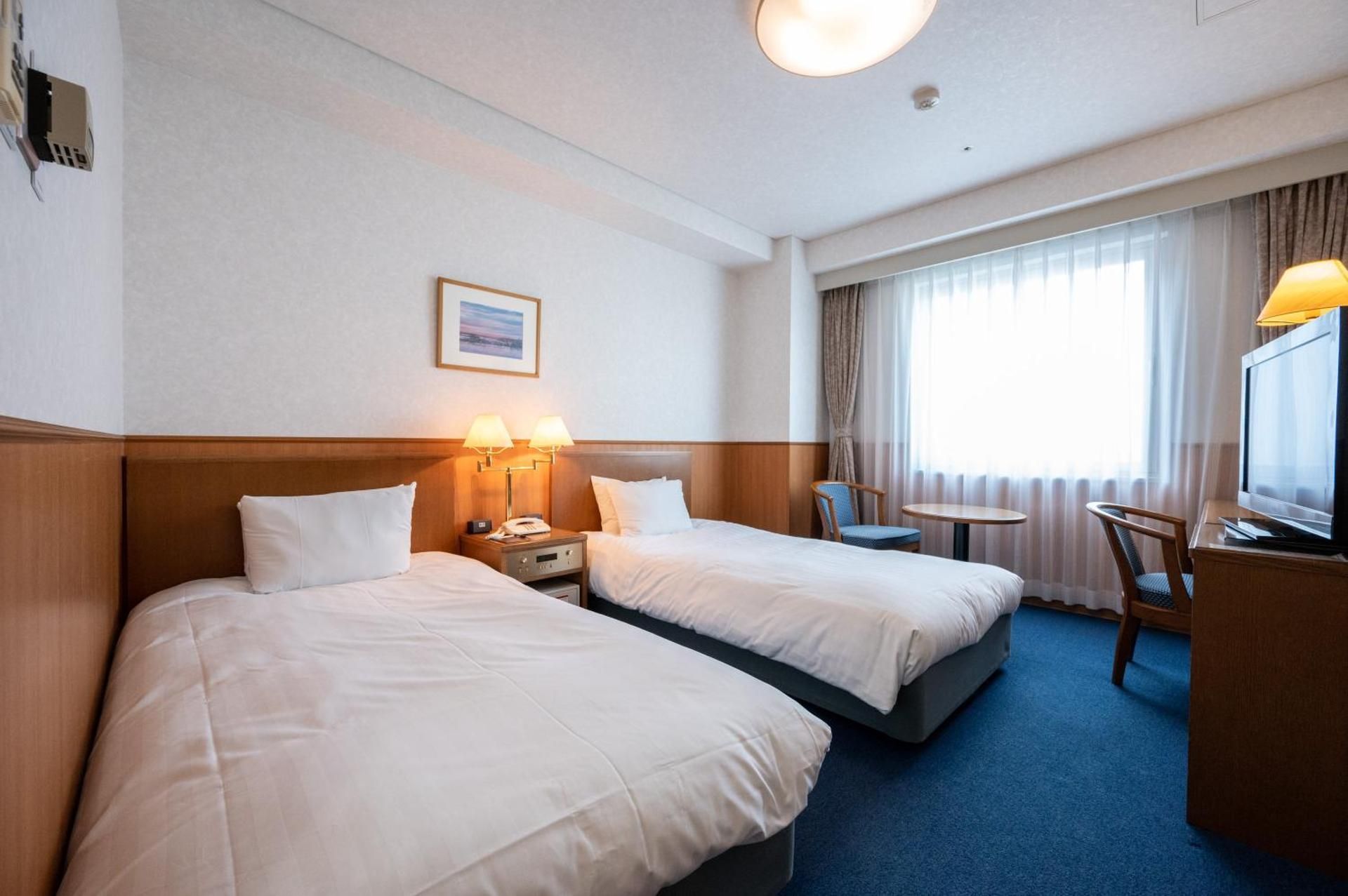 Standard Twin Room - Non-Smoking