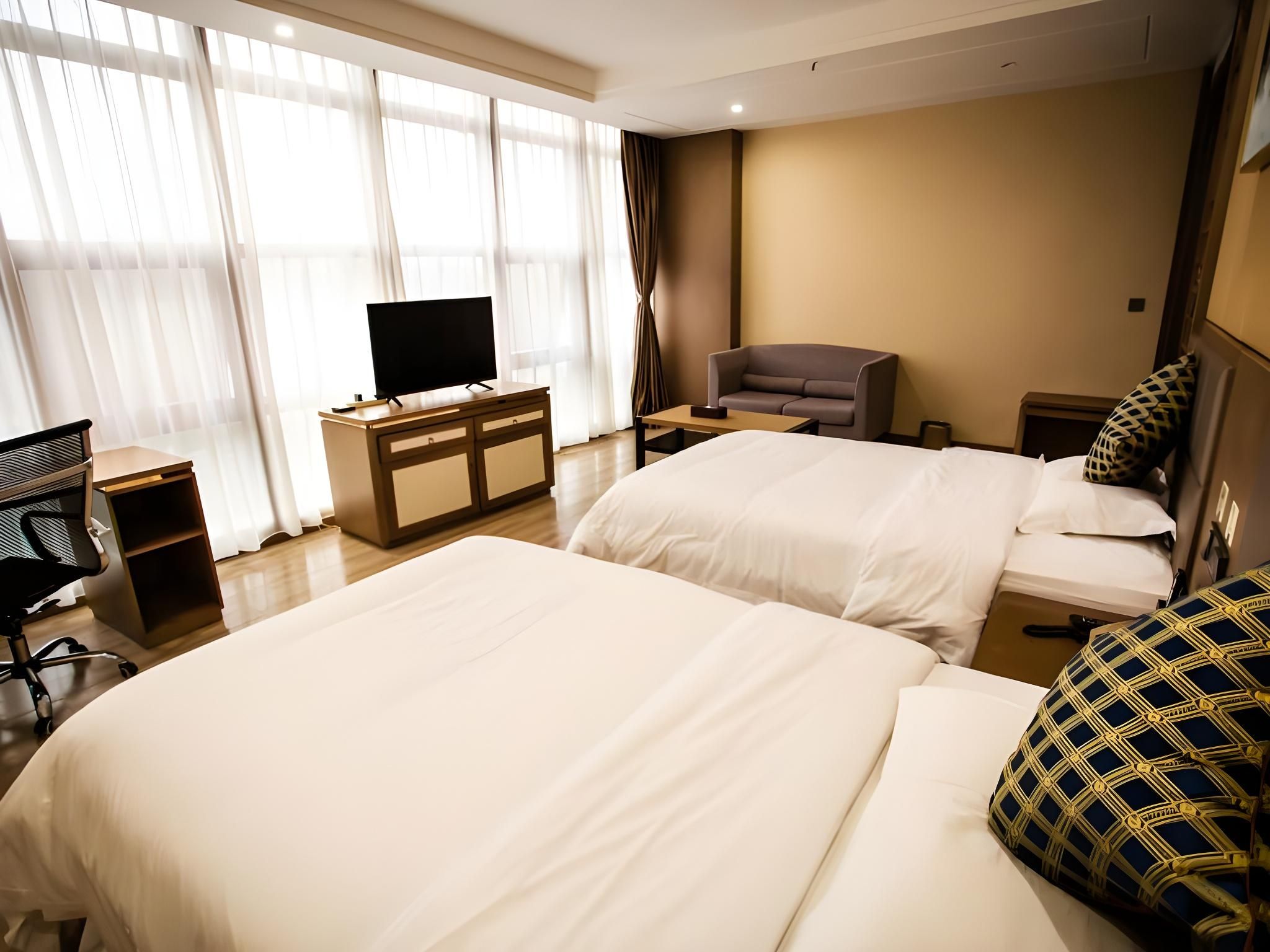 Huazhu - Business Twin Room