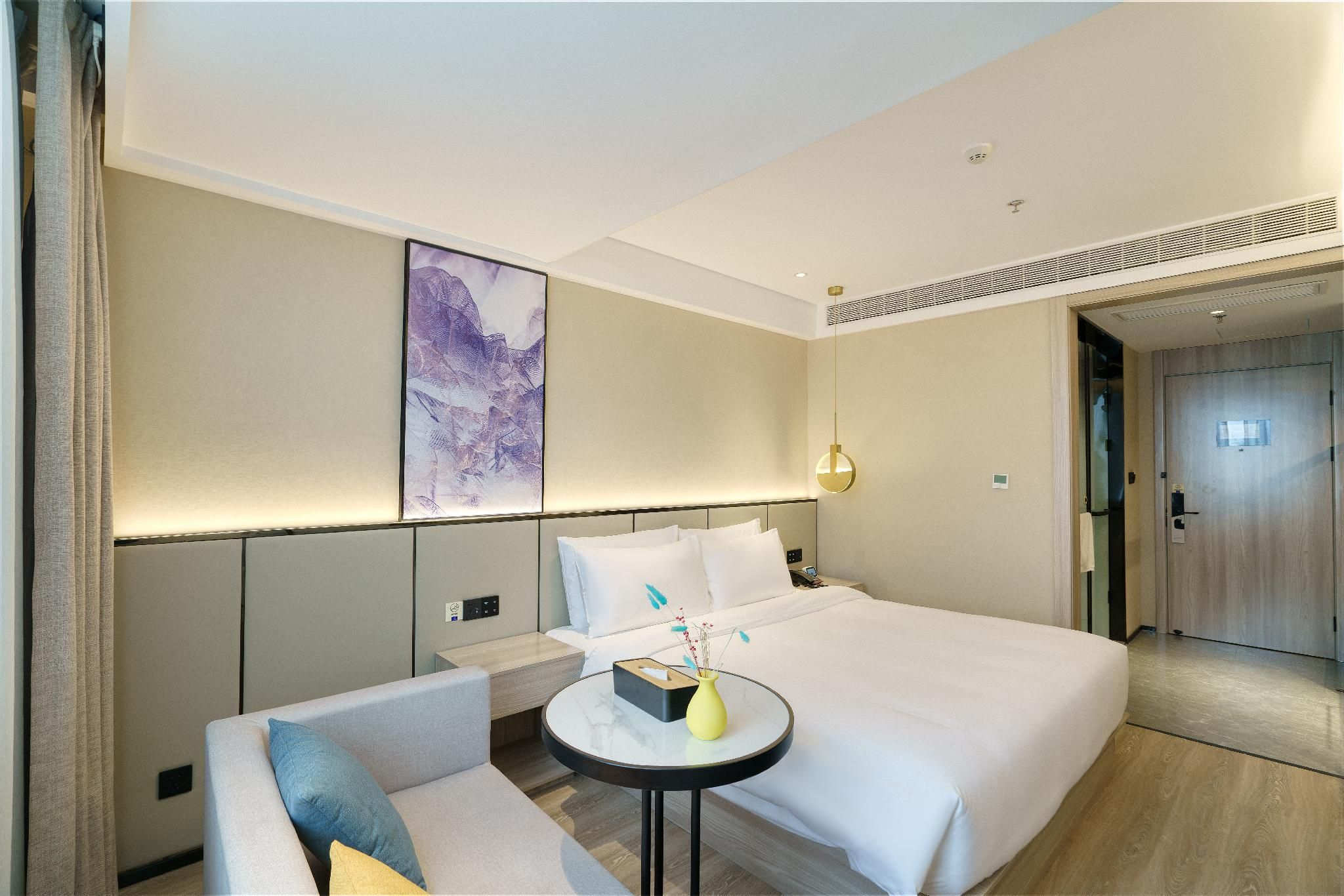 Business Queen Bed Room