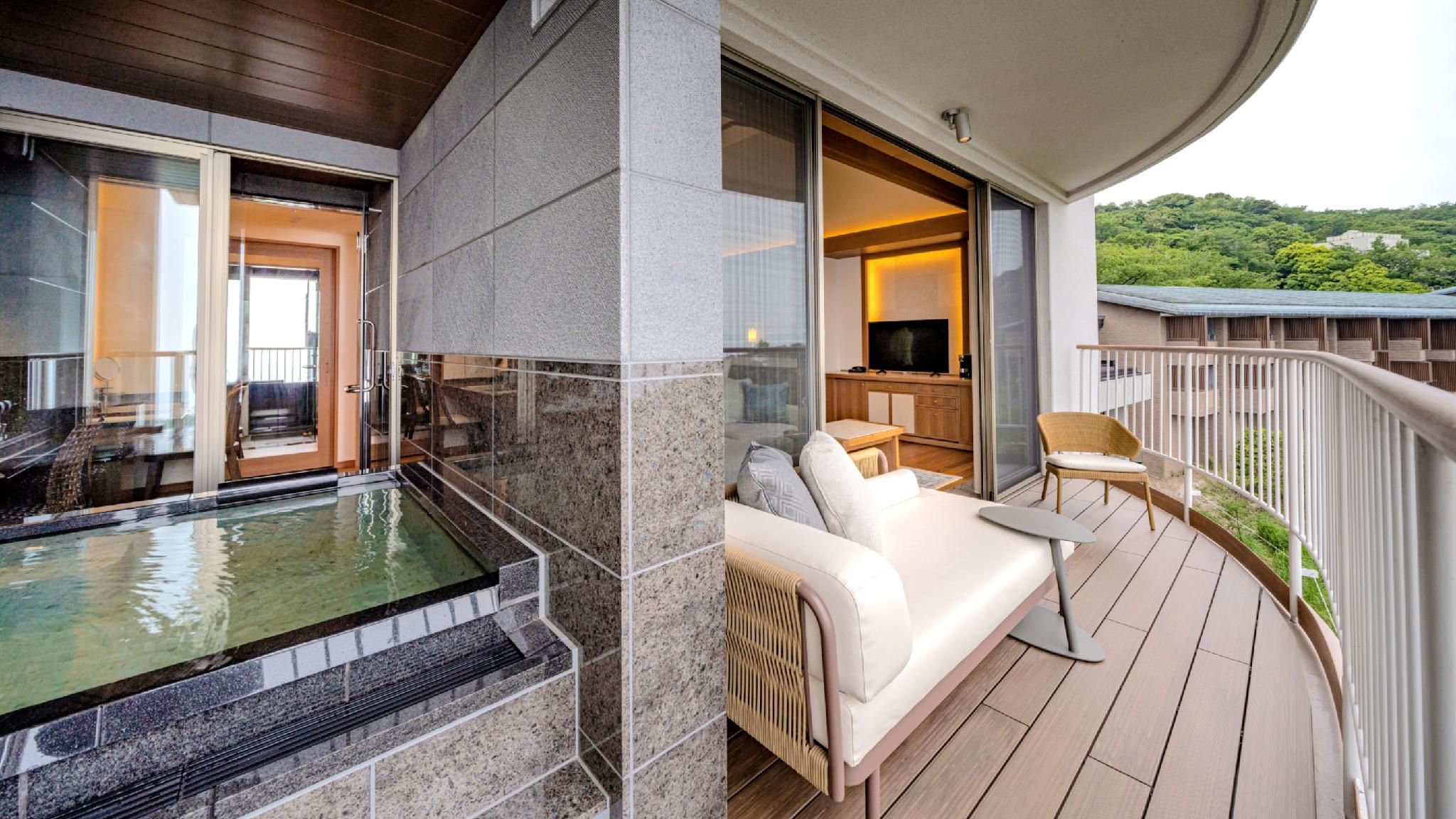 Deluxe Terrace