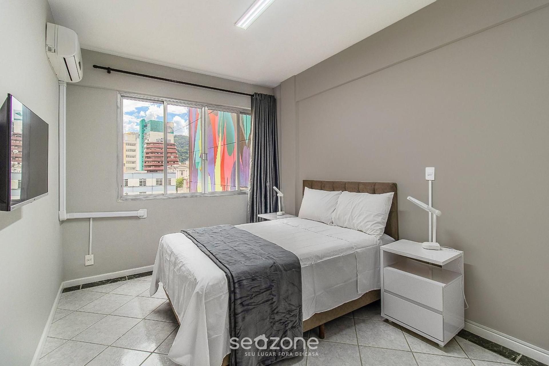 Apartment with Shower