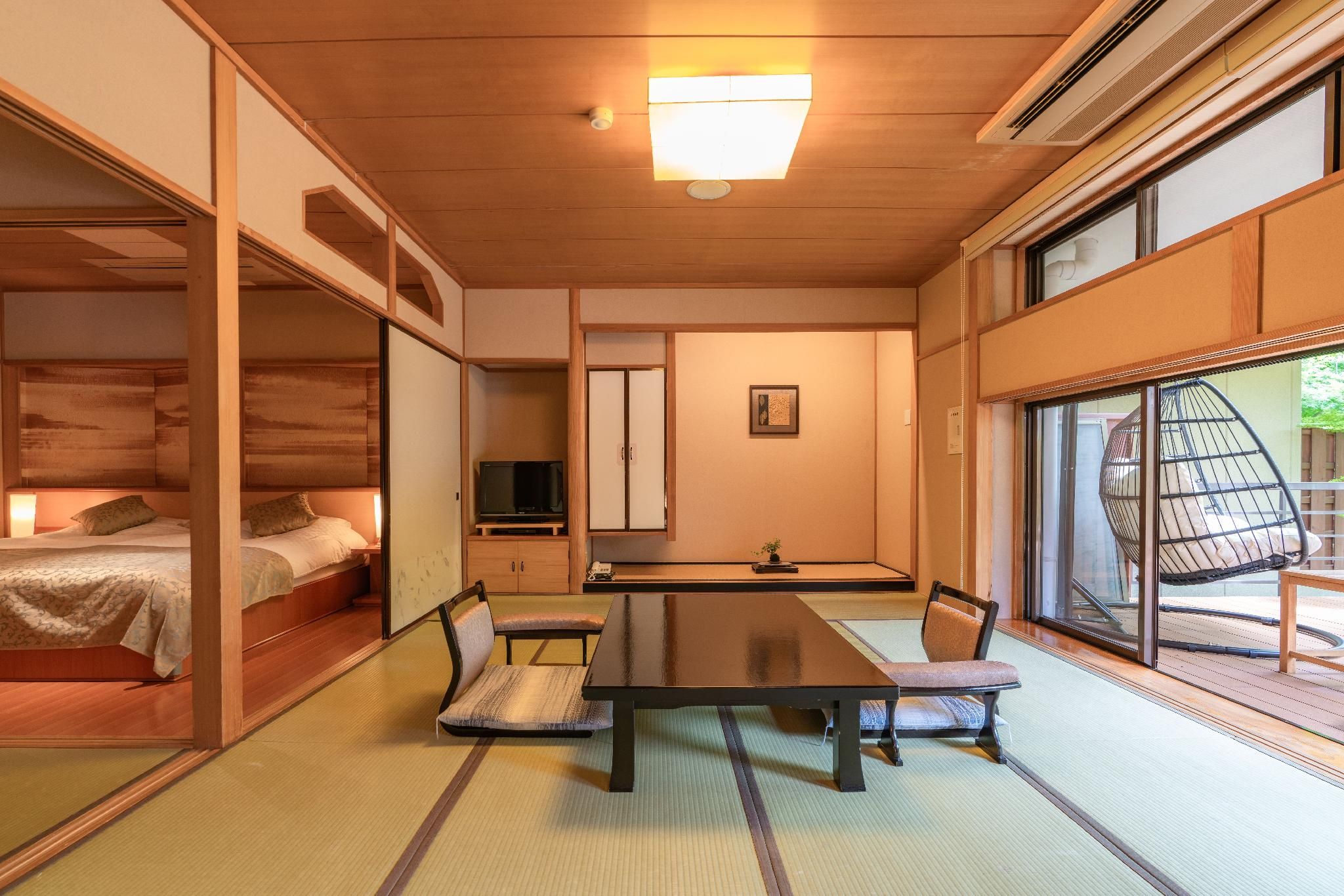 Japanese Western Style Room 101 for 5 People - Non-Smoking
